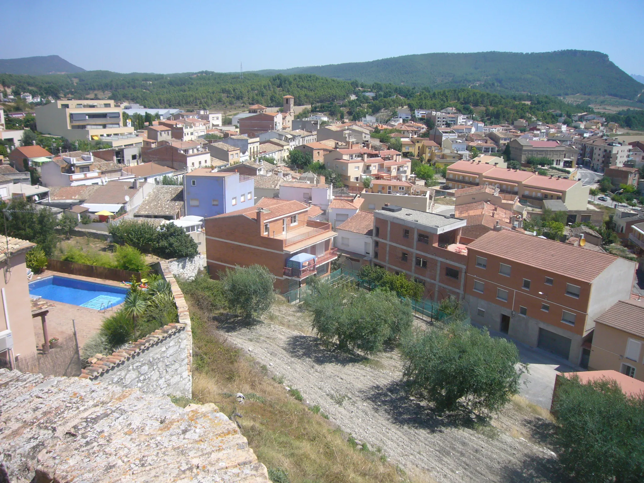 Photo showing: View of Òdena, seen from the castle