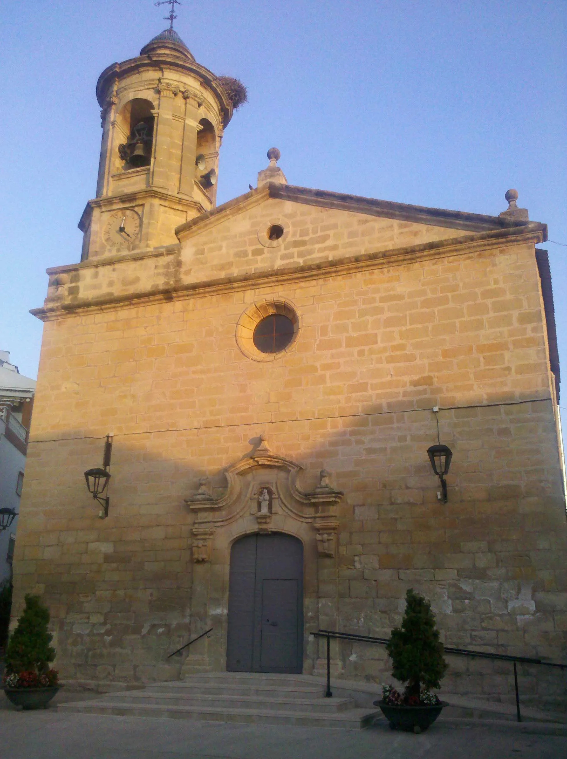 Photo showing: Església parroquial de la Nativitat de Maria (Montoliu de Lleida)