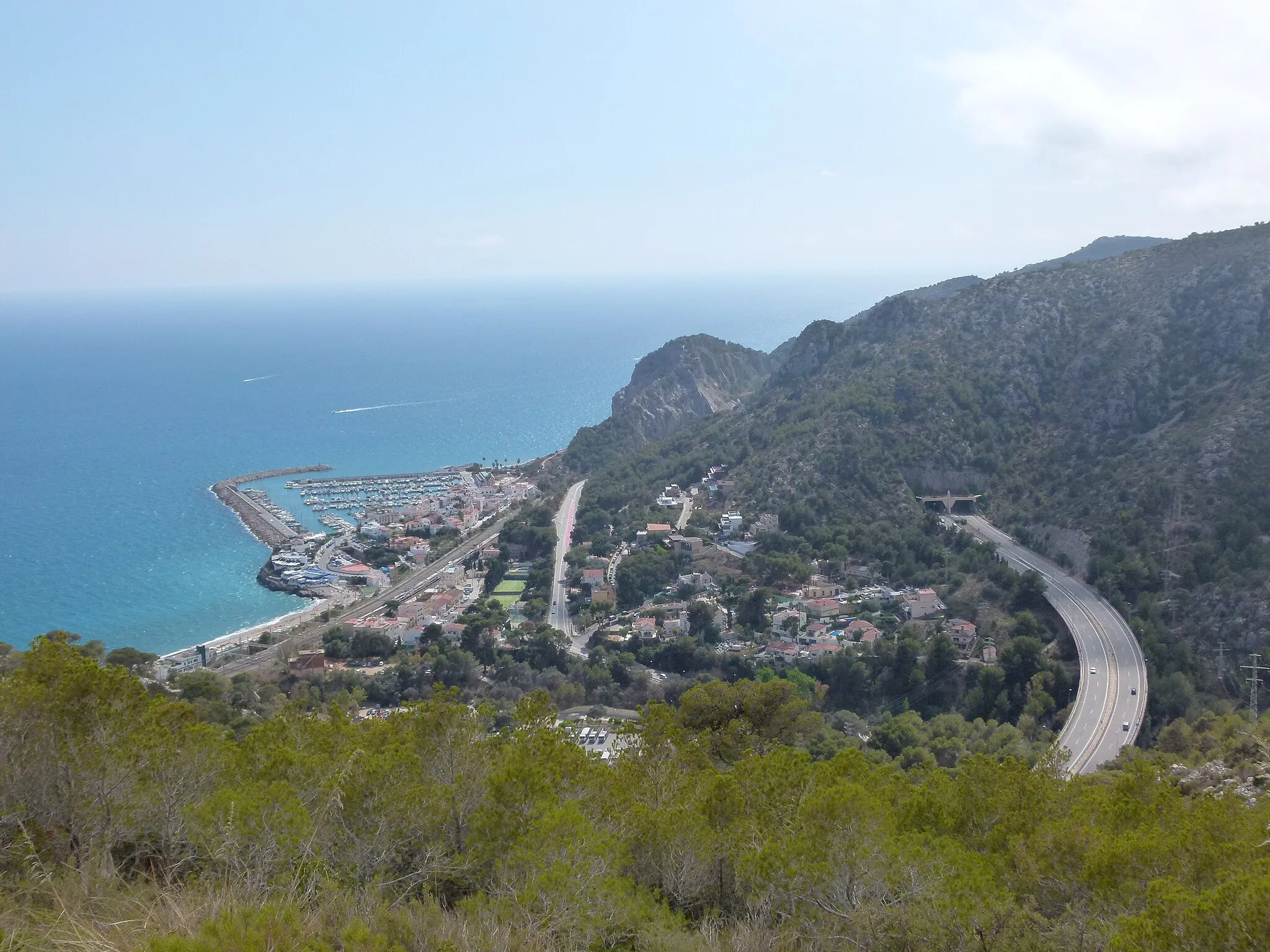 Photo showing: Garraf