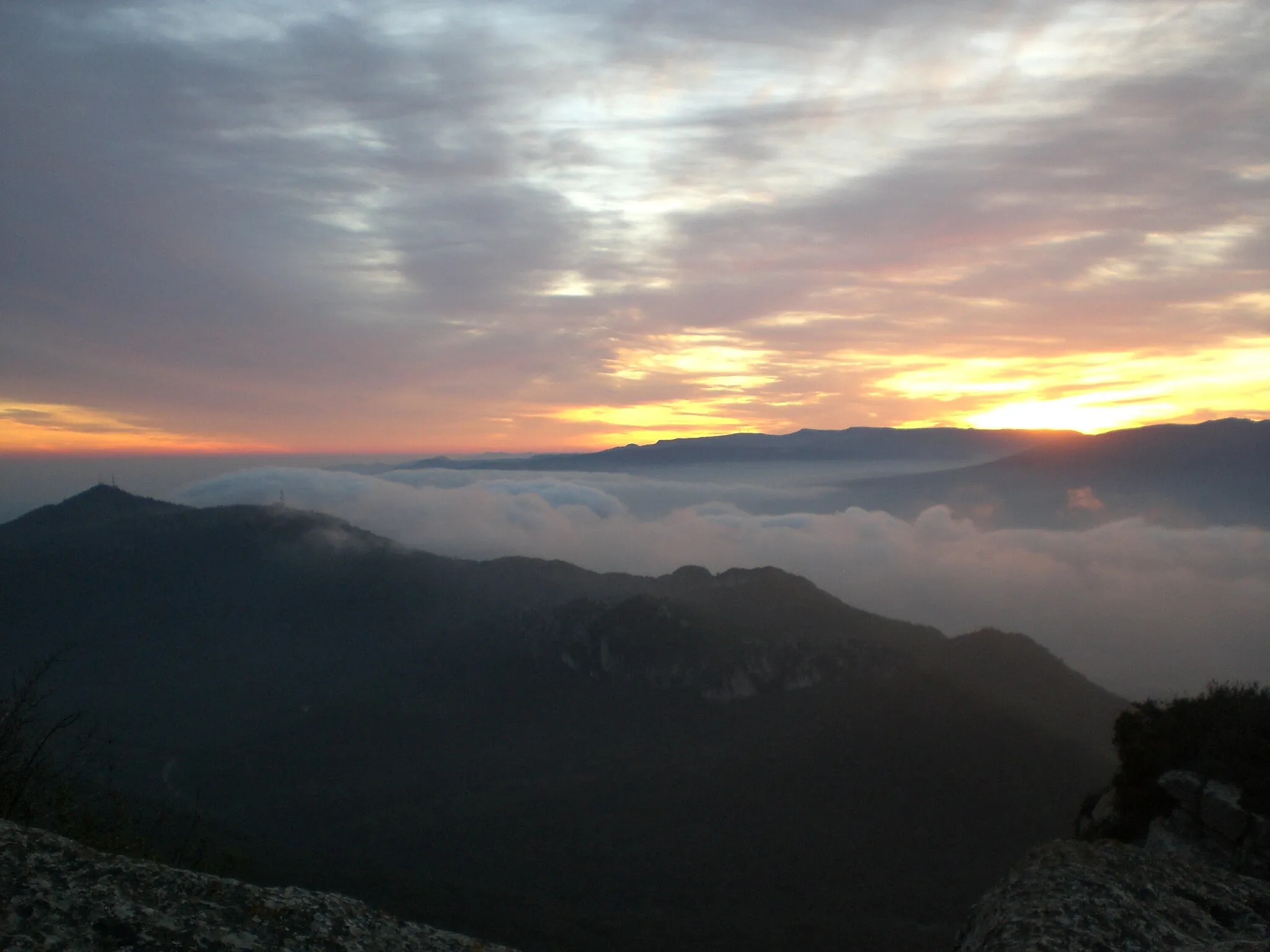 Photo showing: Vistes al S des del Tossal Gros (desembre 2007)