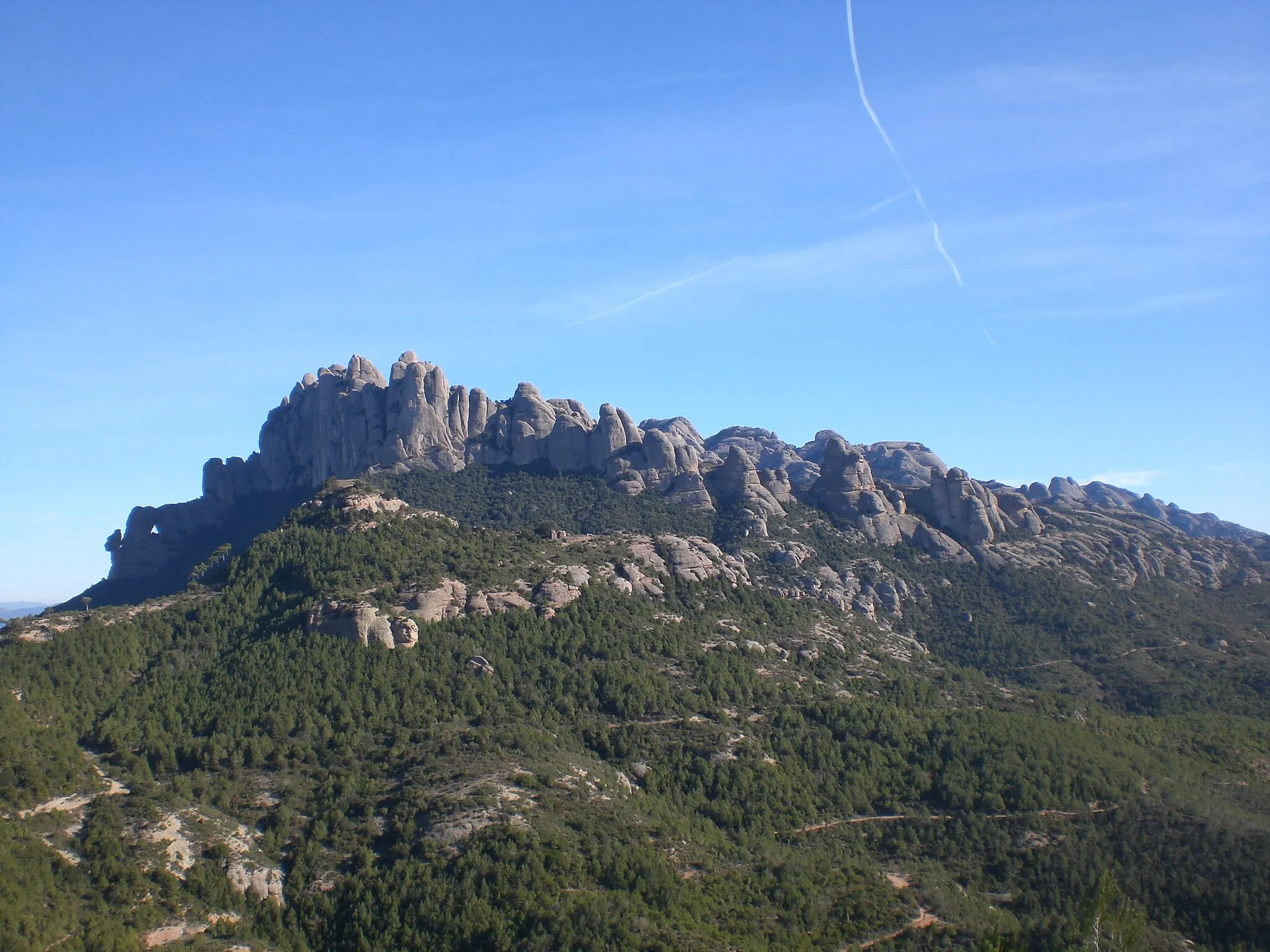 Photo showing: Montserrat des de la Torre Baixa (gener 2012)