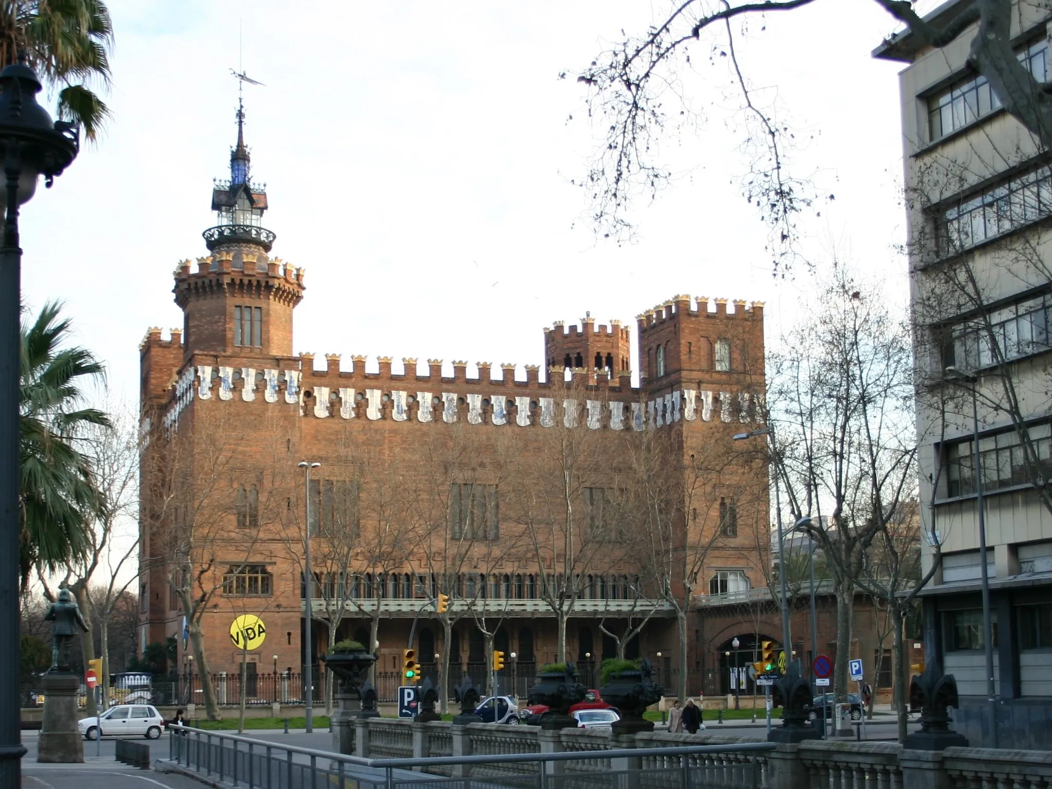 Photo showing: Castle of the Three Dragons (Ciutadella) Barcelona