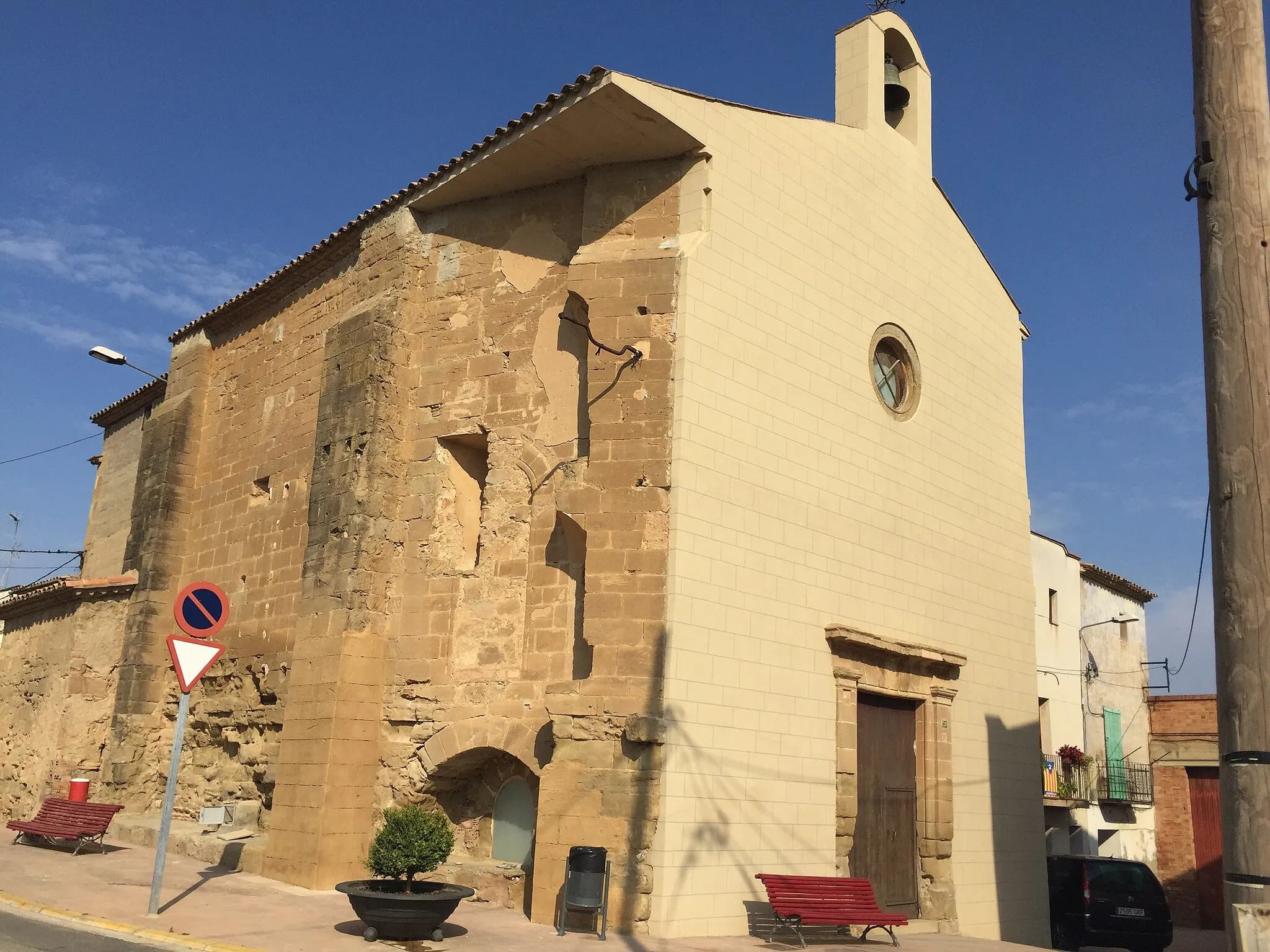 Photo showing: Església de la Mare de Déu del Merli. BCIL 2010. Gòtic, obra popular XI, XVIII. C. Merli. Alguaire.