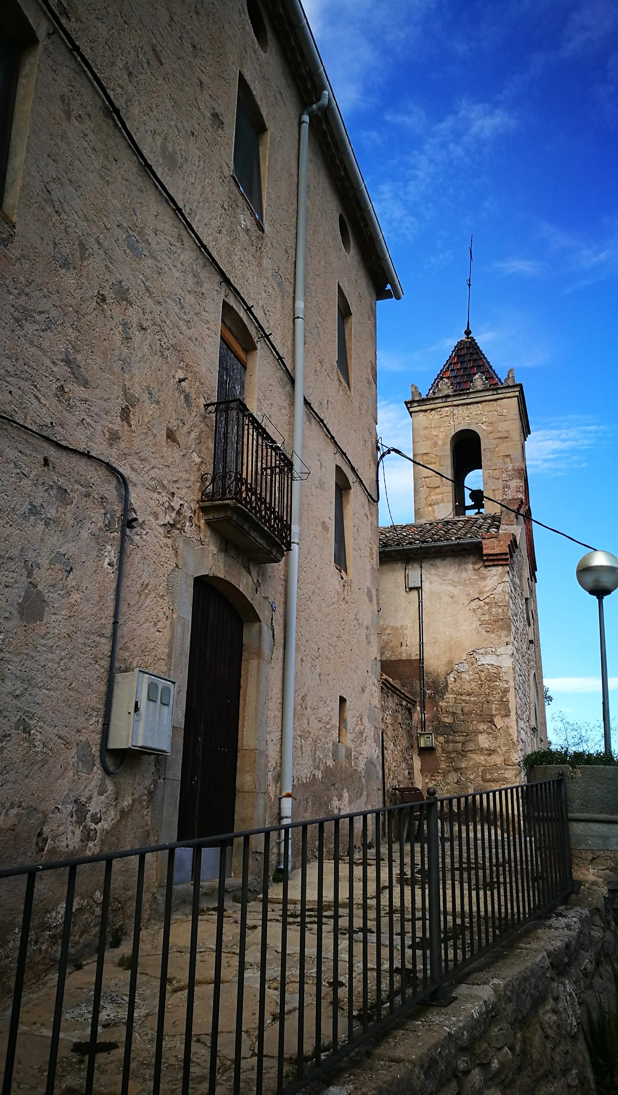 Photo showing: església de Sant Maurici de la Quar