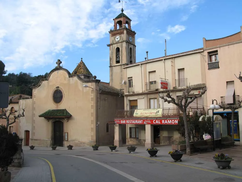 Photo showing: Plaça de Sant Llorenç Savall