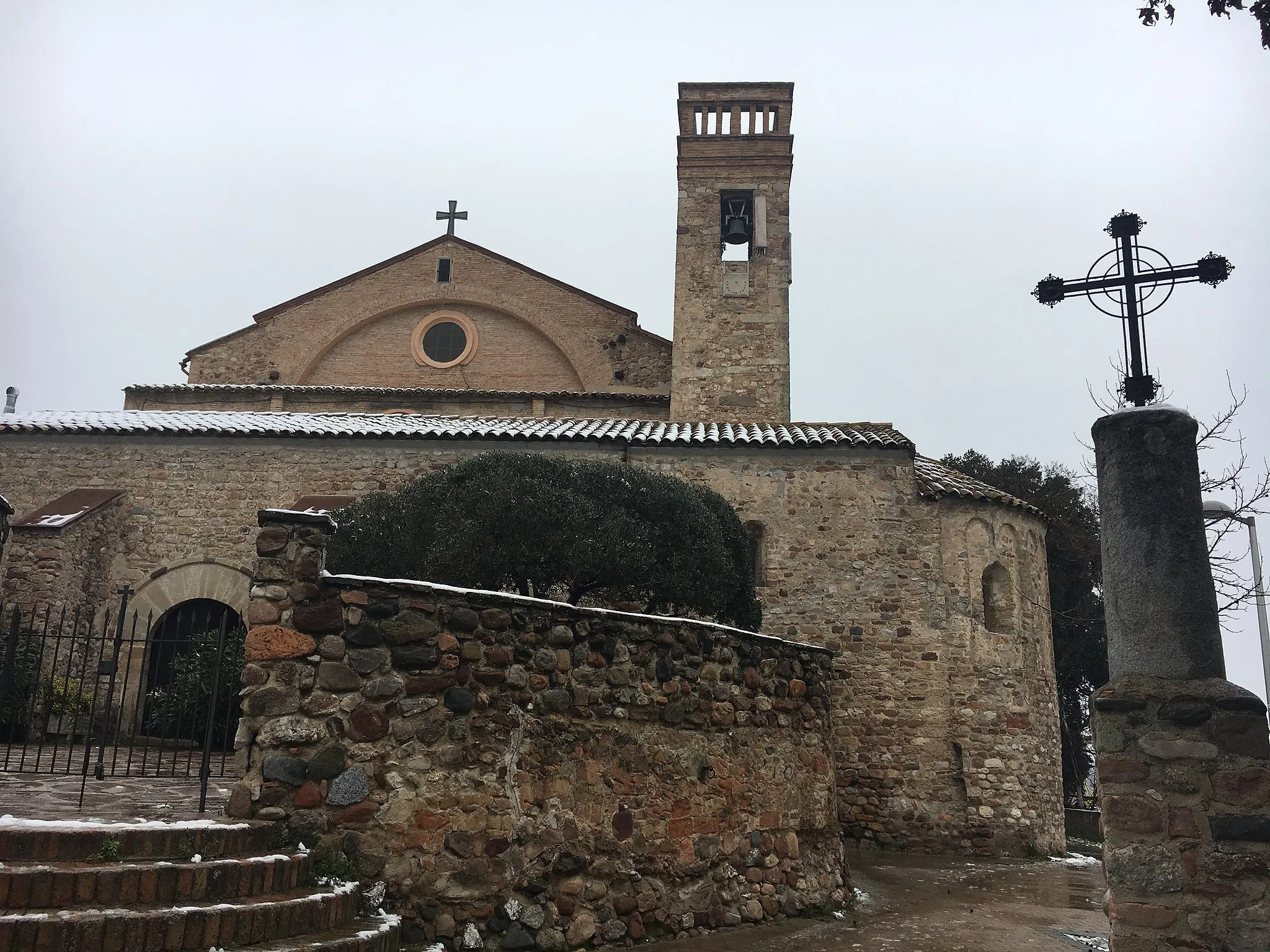 Photo showing: Vista general de la Iglesia