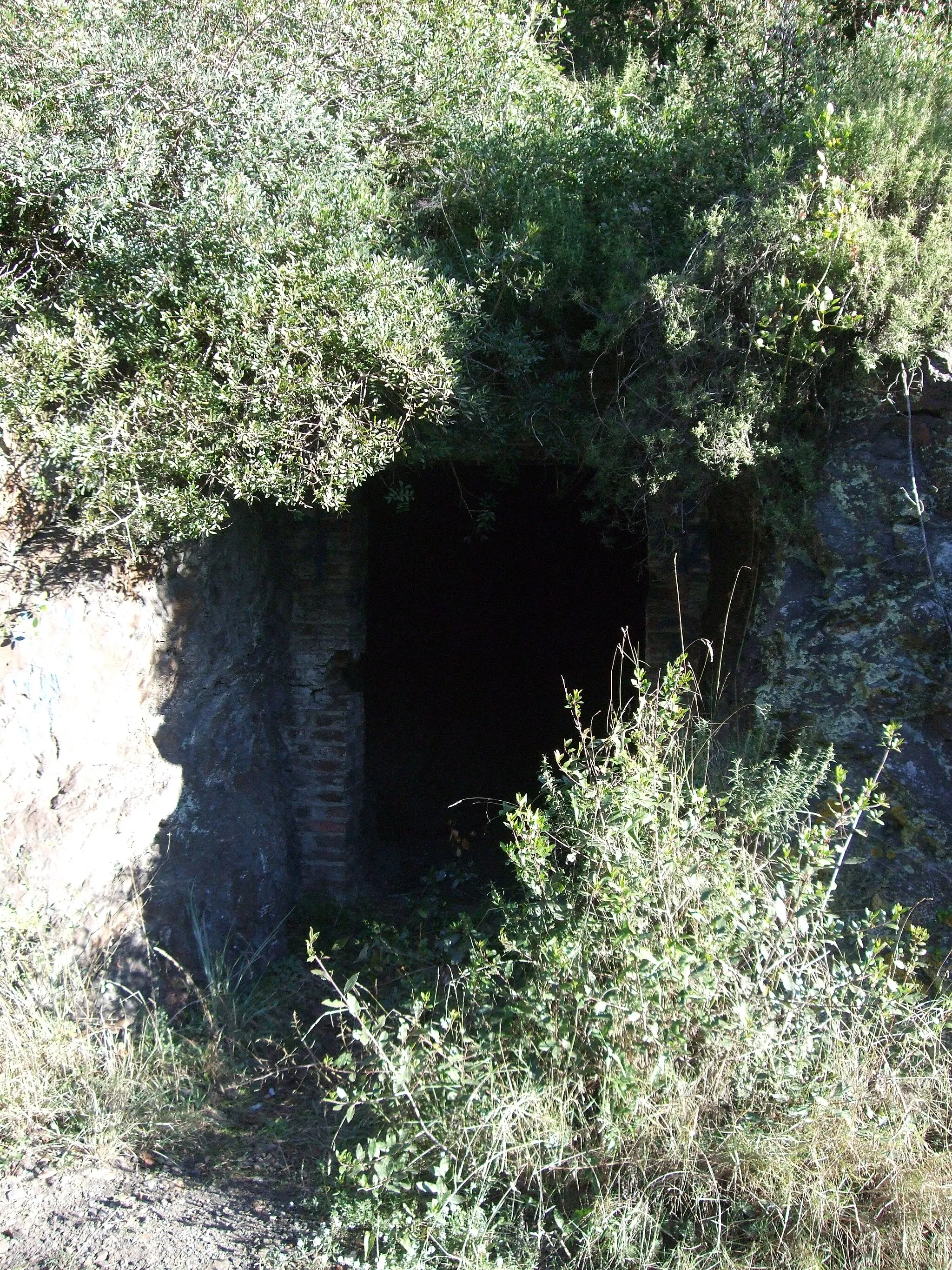 Photo showing: Gate to Can Palomeres mines, Malgrat de Mar