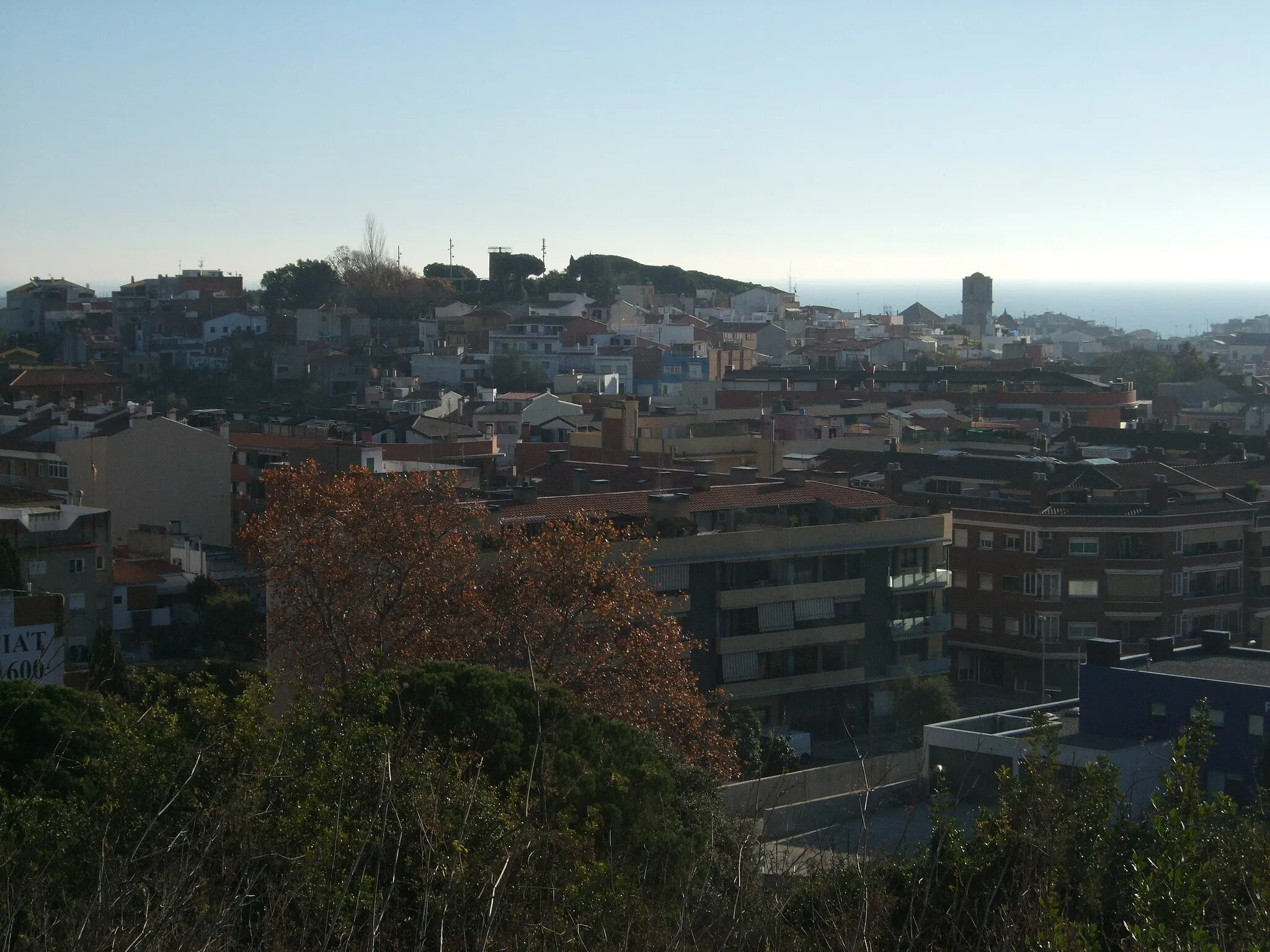 Photo showing: Panoramic view of Malgrat de Mar from Turó d'en Dents, close to the N-II road