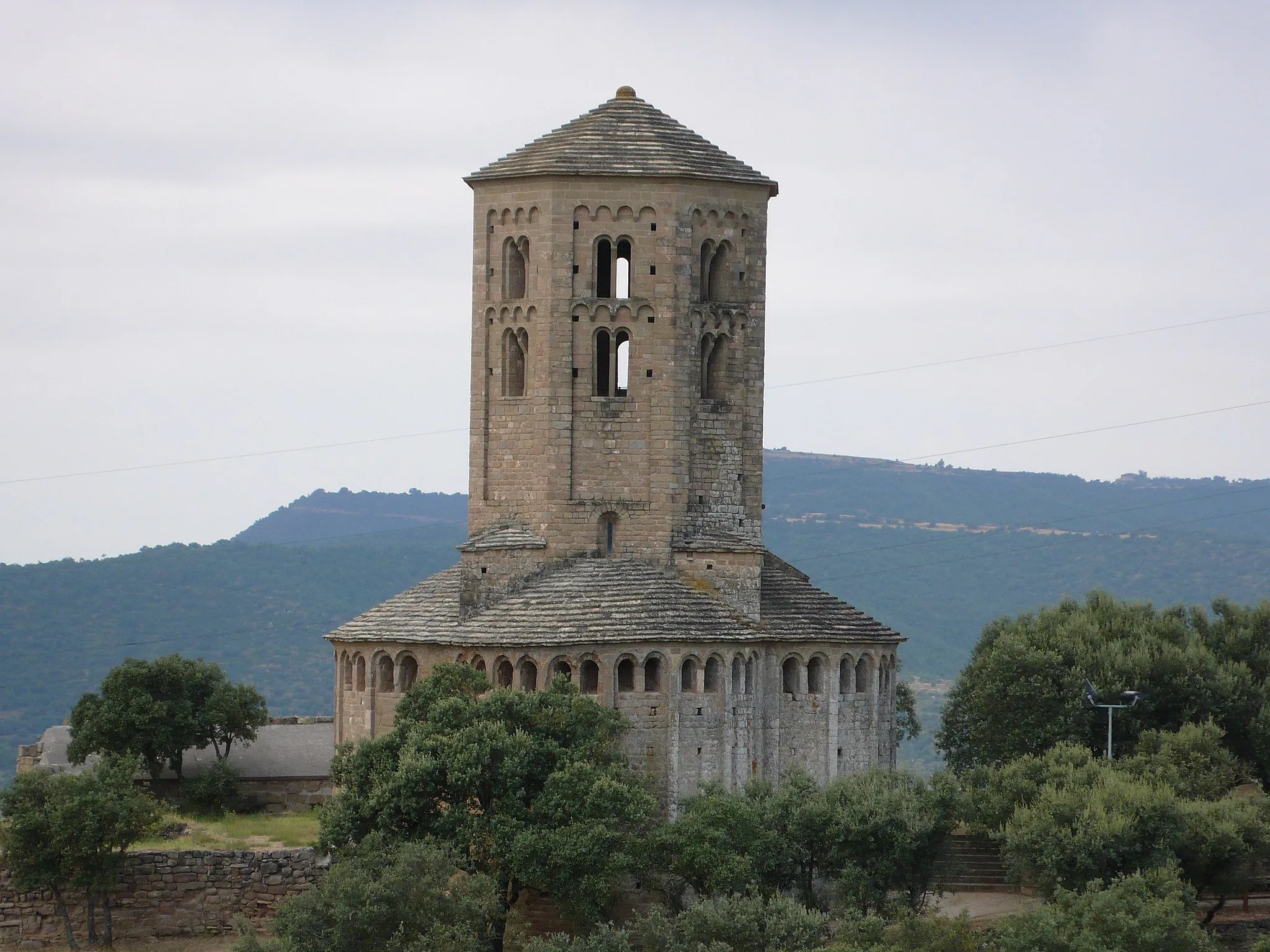 Photo showing: Sant Pere de Ponts

Data foto: agost 2009