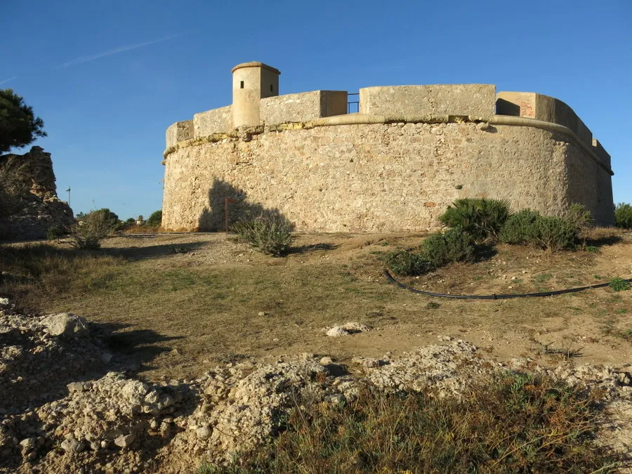 Photo showing: castell de Sant Jordi d'Alfama al Baix Ebre - Catalunya