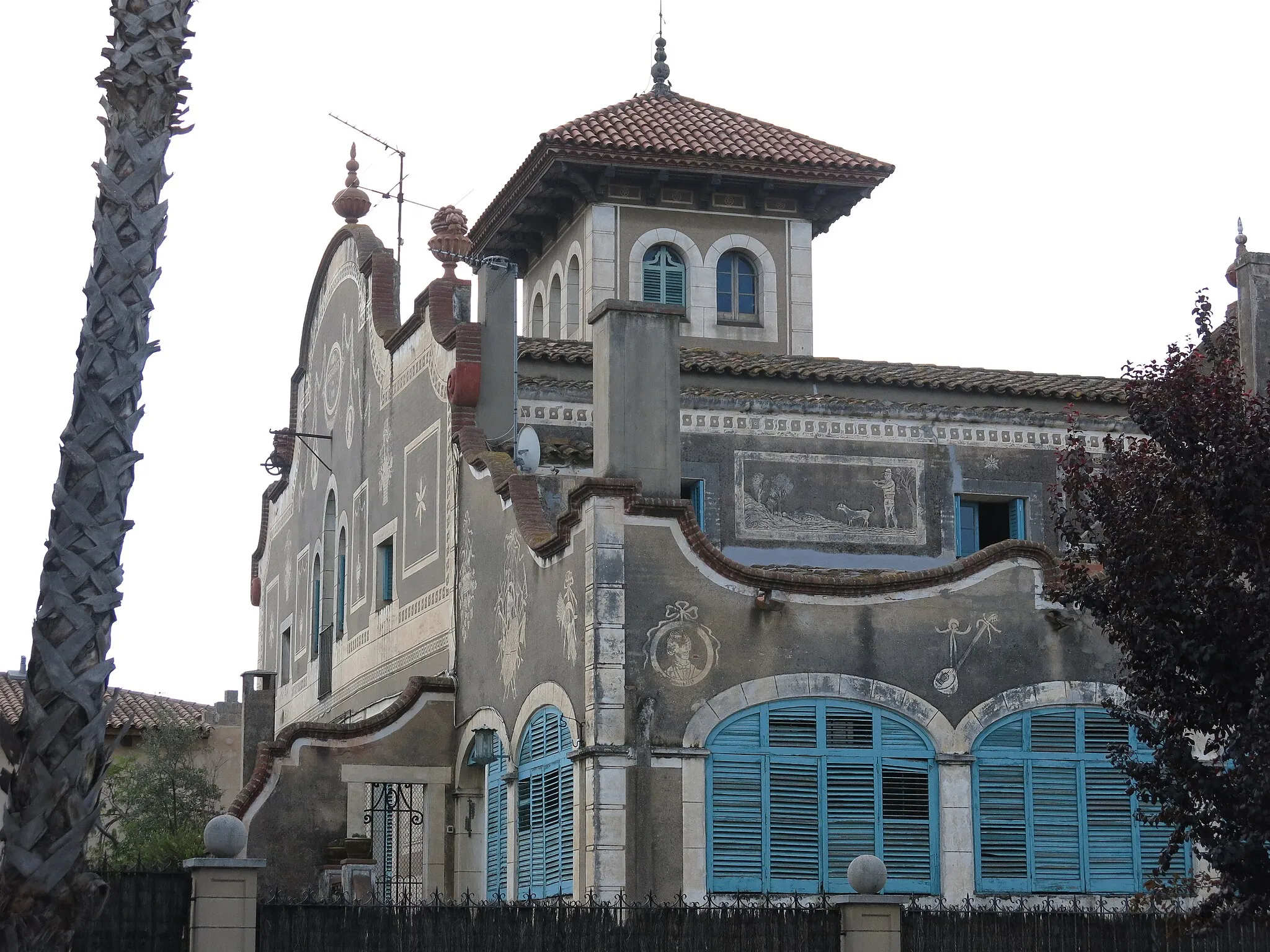 Photo showing: Can Po Cardona (Sant Joan Despí)