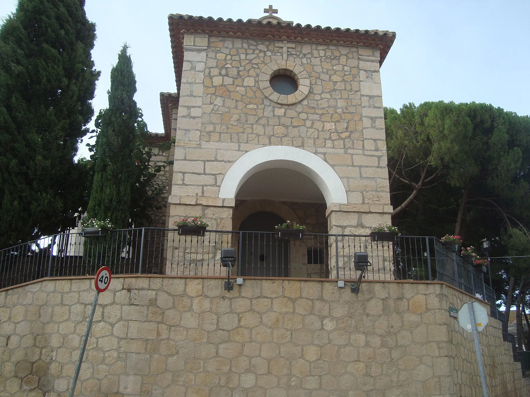 Photo showing: Ermita de Sant Miquel patró dels ecologistes (Ascó)