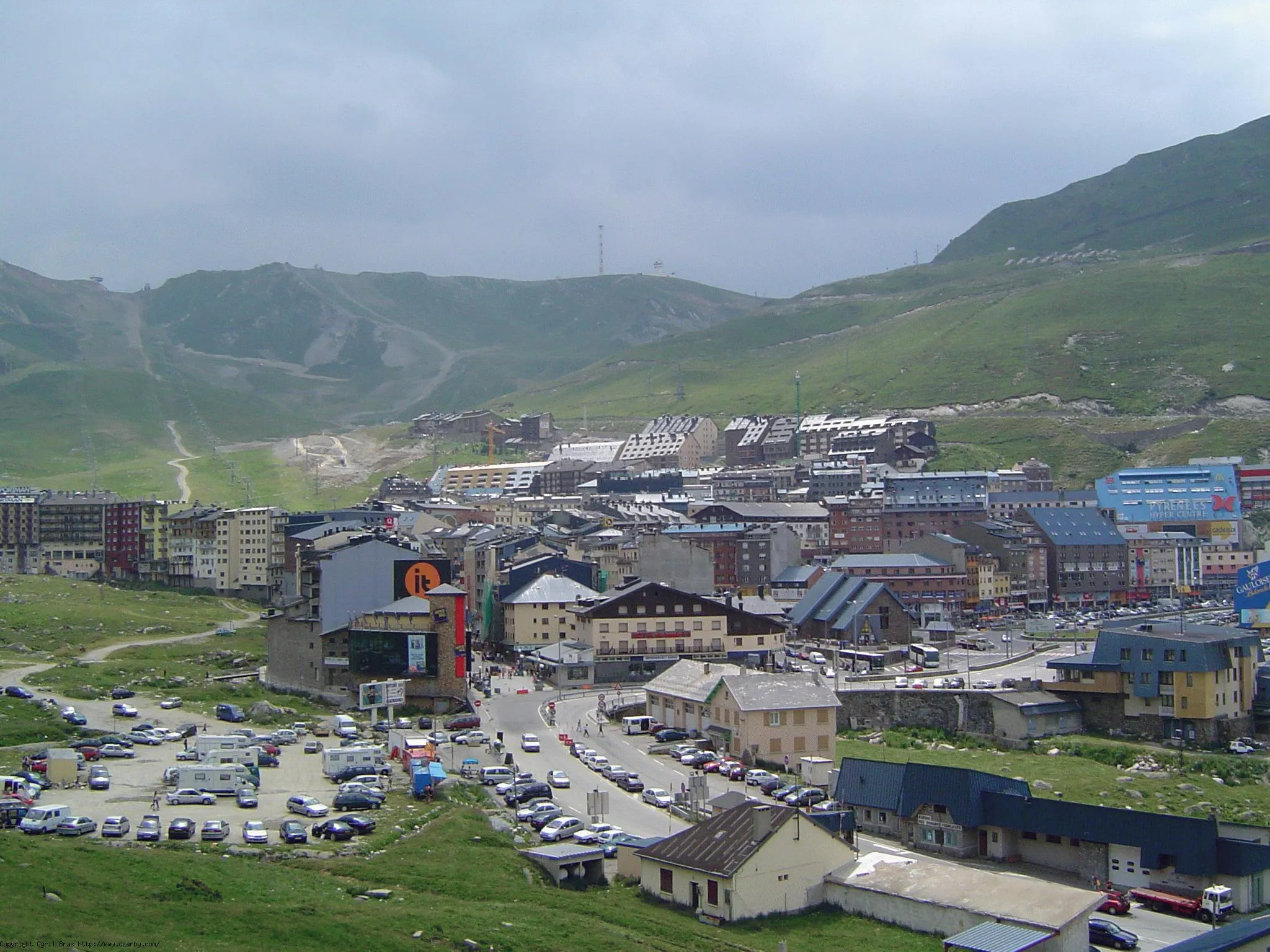 Photo showing: A view of Pas de la Casa, Andorra