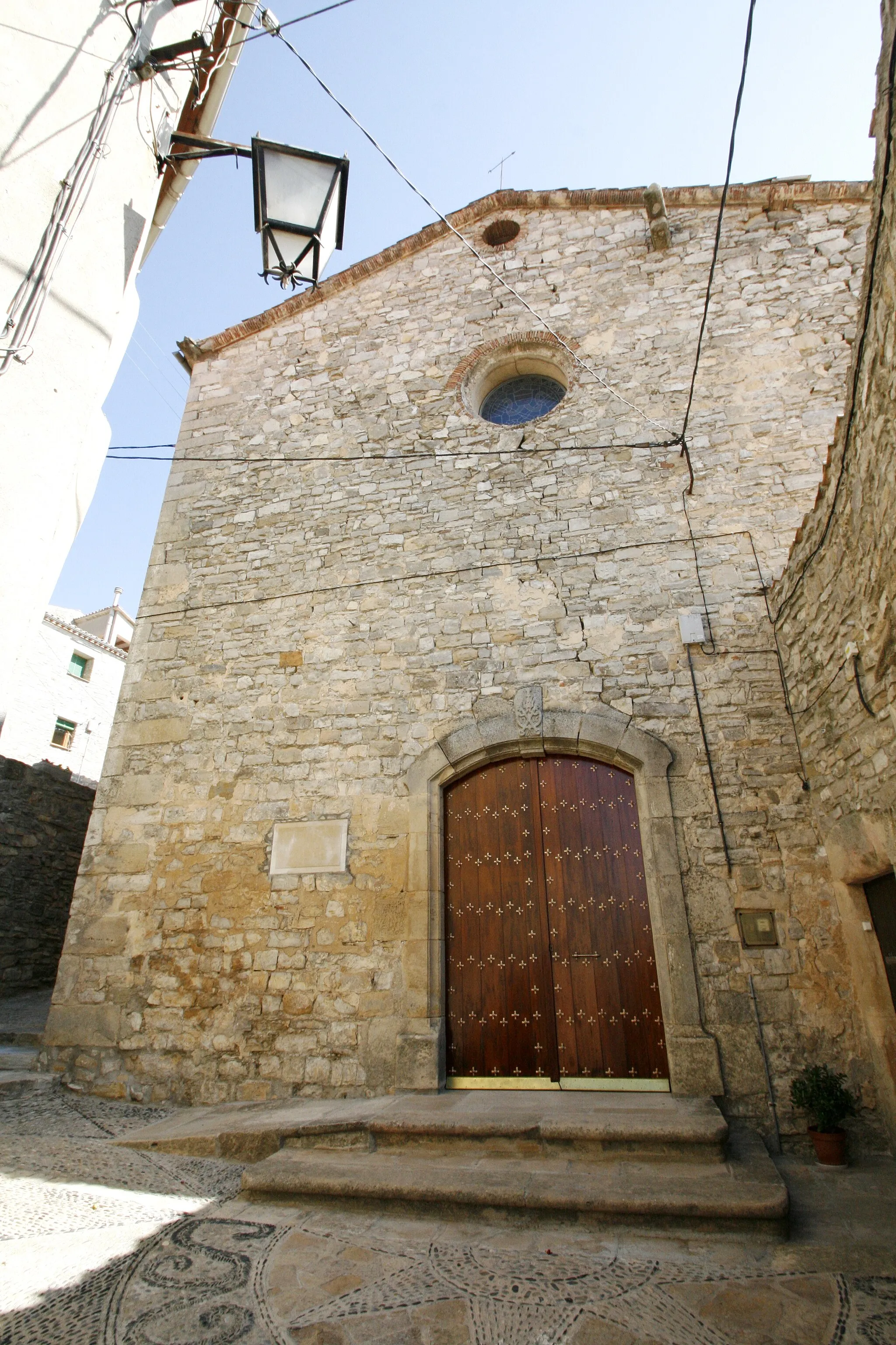 Photo showing: Església parroquial de Sant Pere de Savallà del Comtat