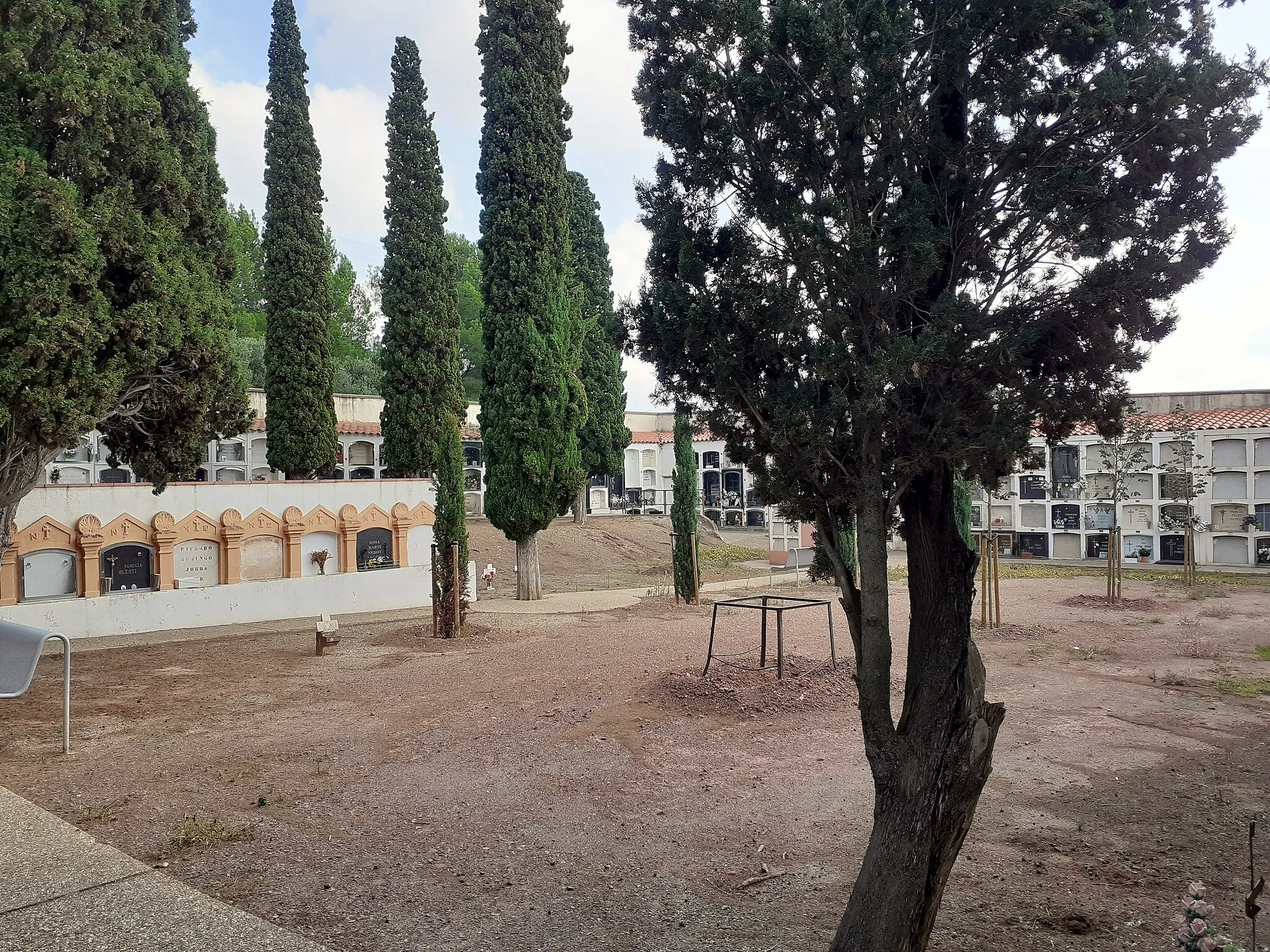 Photo showing: Cementiri de Castellvell del Camp