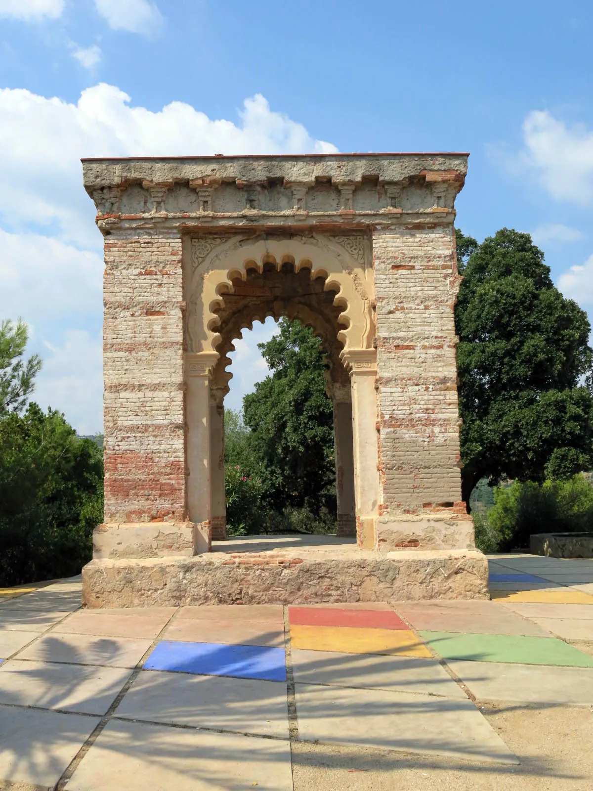 Photo showing: Templet-mirador del turó del Mar (Montgat)