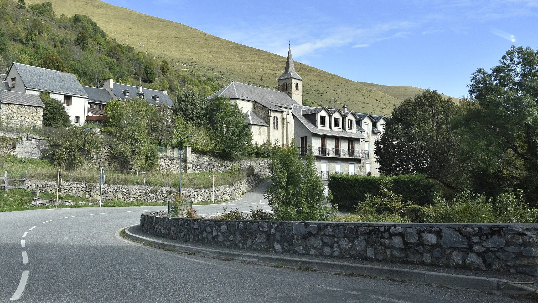 Photo showing: Église Saint-Jean-Baptiste - Garin 7-10-2019 12-26-03