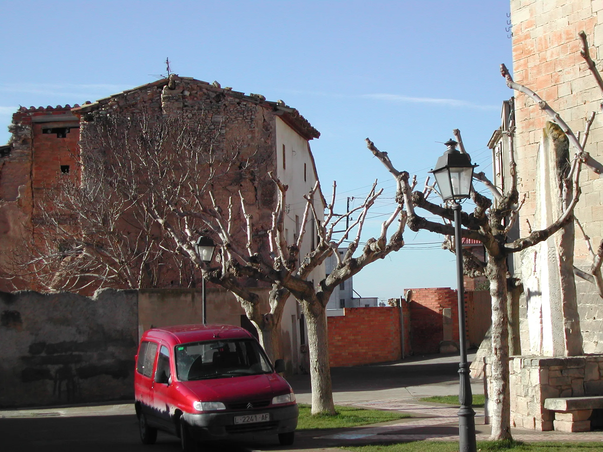 Photo showing: Detall de la Plaça del Castell