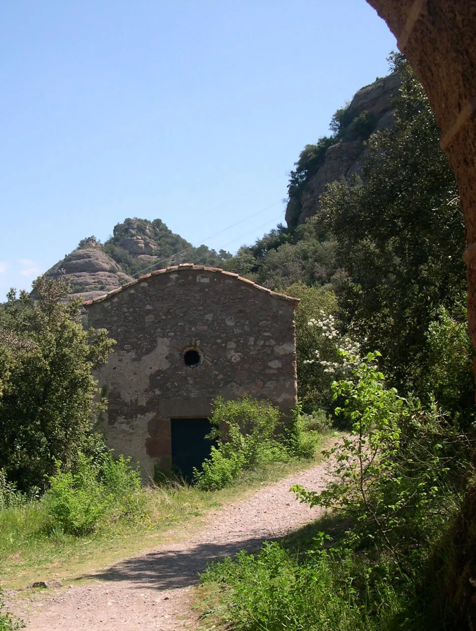 Photo showing: Capella de la Casa Vella de l'Obac, Vacarisses, Vallès Occidental, Catalunya

This is a photo of a building indexed in the Catalan heritage register as Bé Cultural d'Interès Local (BCIL) under the reference IPA-36790.
Object location 41° 37′ 36.27″ N, 1° 57′ 23.94″ E View this and other nearby images on: OpenStreetMap 41.626743;    1.956649