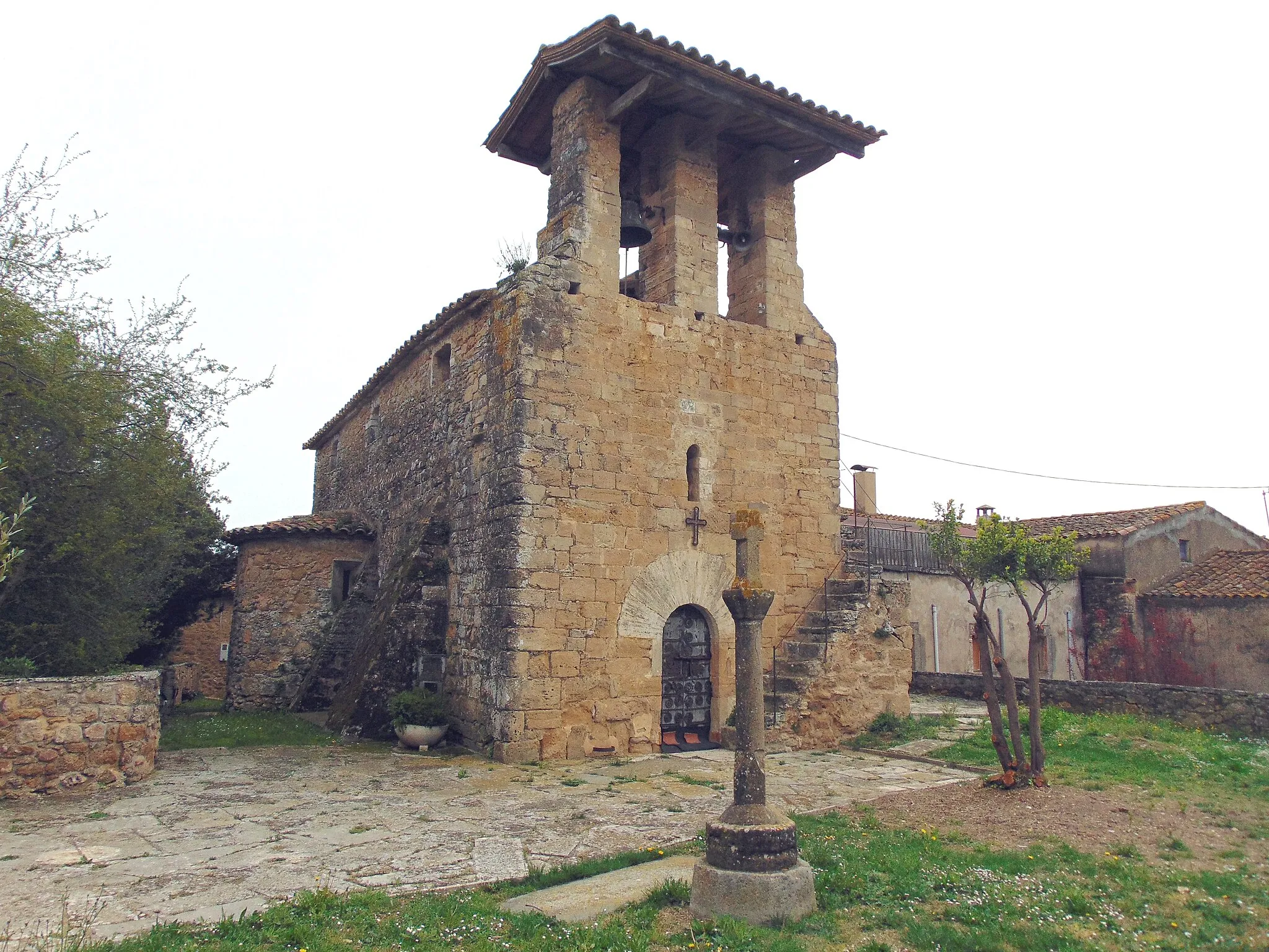 Photo showing: Església parroquial de Santa Eulàlia (Cornellà del Terri)