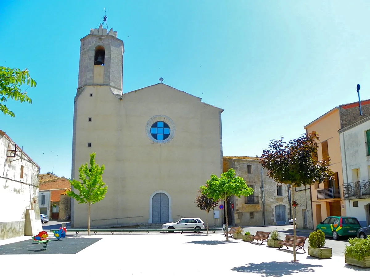 Photo showing: Plaça de l'església de Sant Martí de l'Armentera