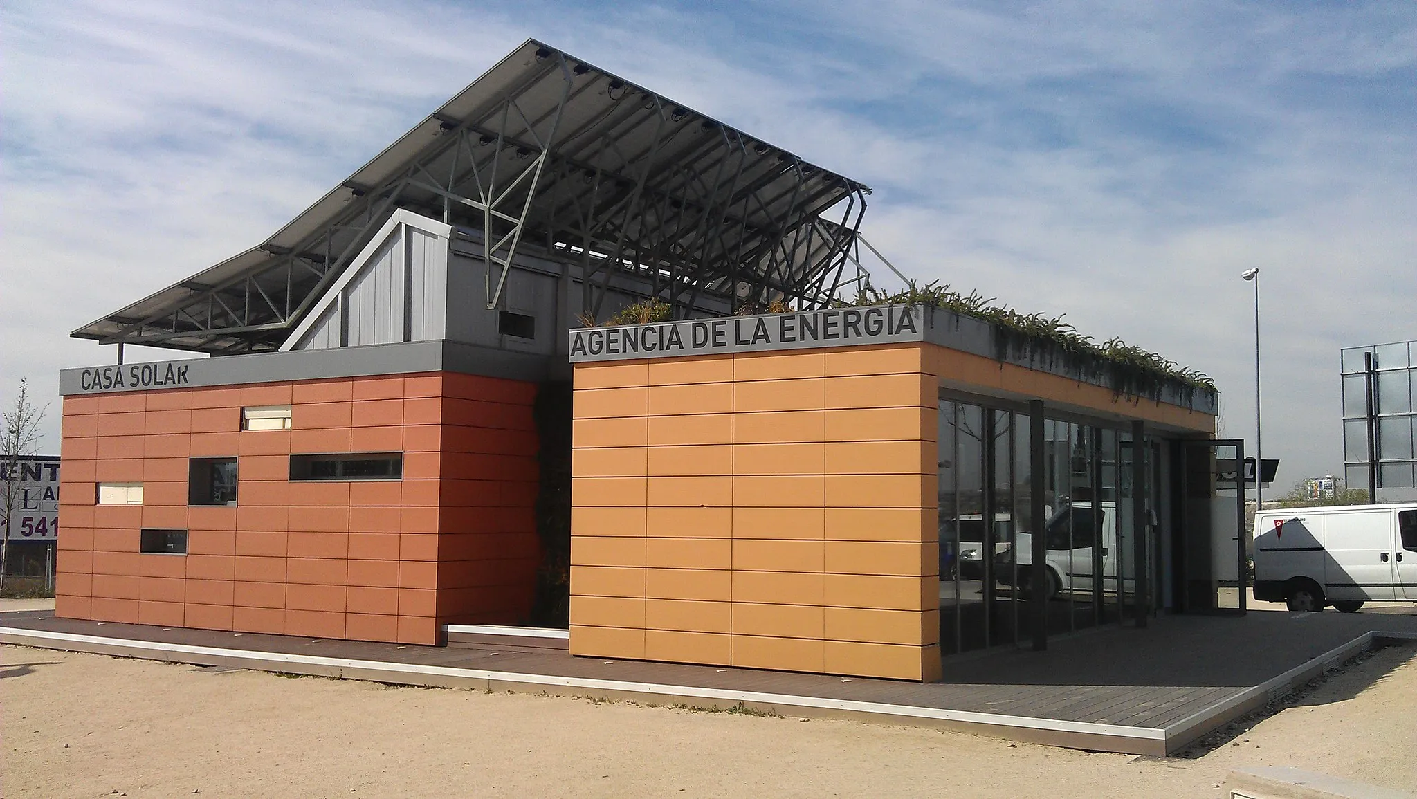 Photo showing: Agencia de la Energía municipal de Rivas-Vaciamadrid, ubicada en la Casa Solar.