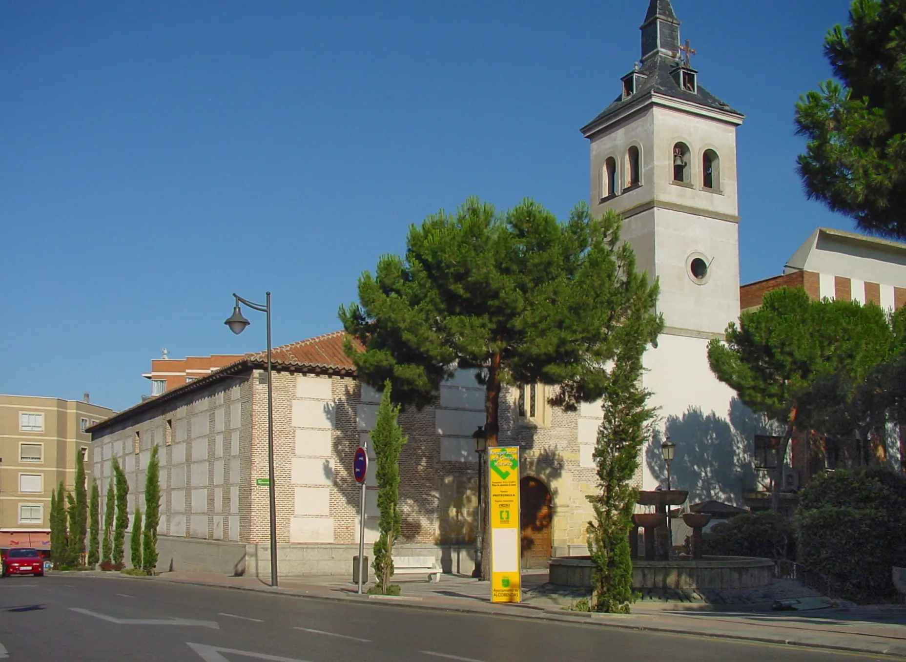 Photo showing: Iglesia en Alcobendas.