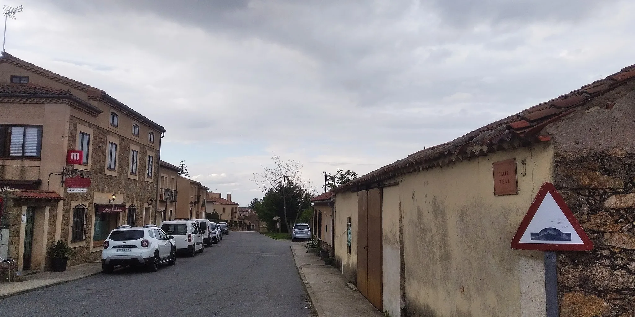 Photo showing: Calle Real de la Aldehuela (Torrecaballeros)