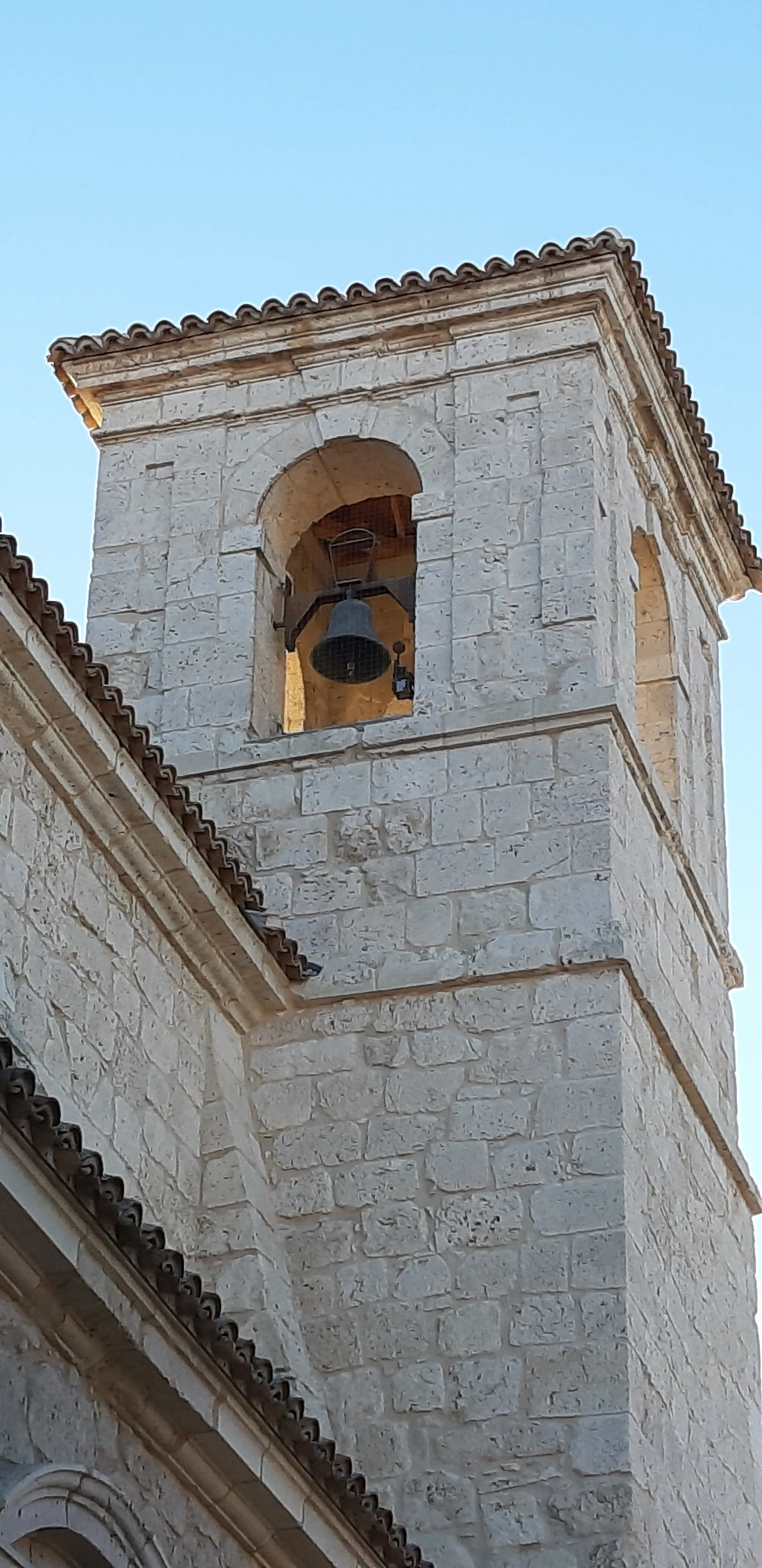 Photo showing: Campanario de la iglesia San Nicolás de Bari, de Villaconejos, Madrid. Siglos XVI-XVII