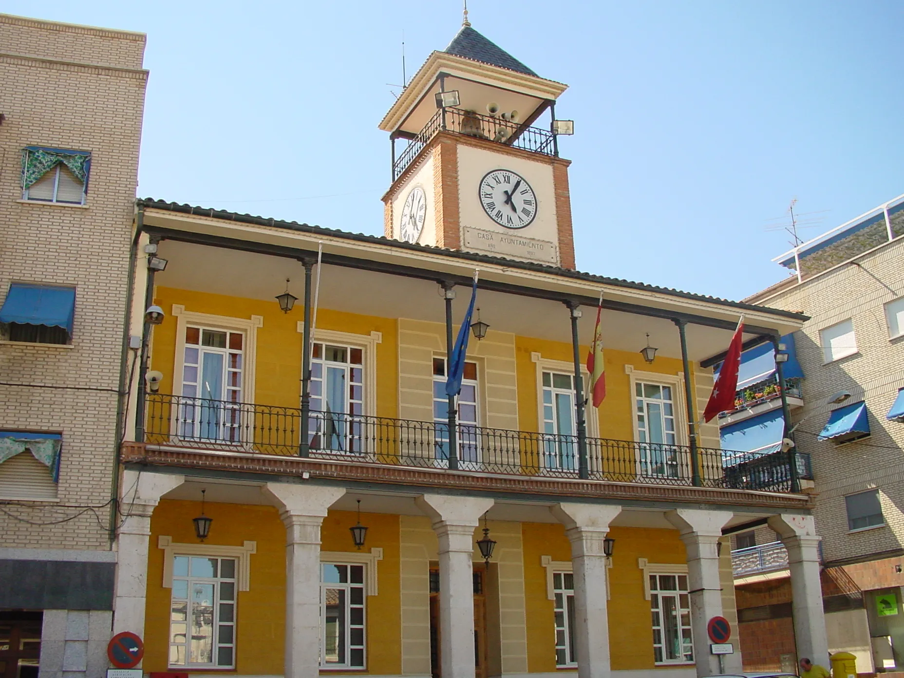 Photo showing: Ayuntamiento de Morata de Tajuña.