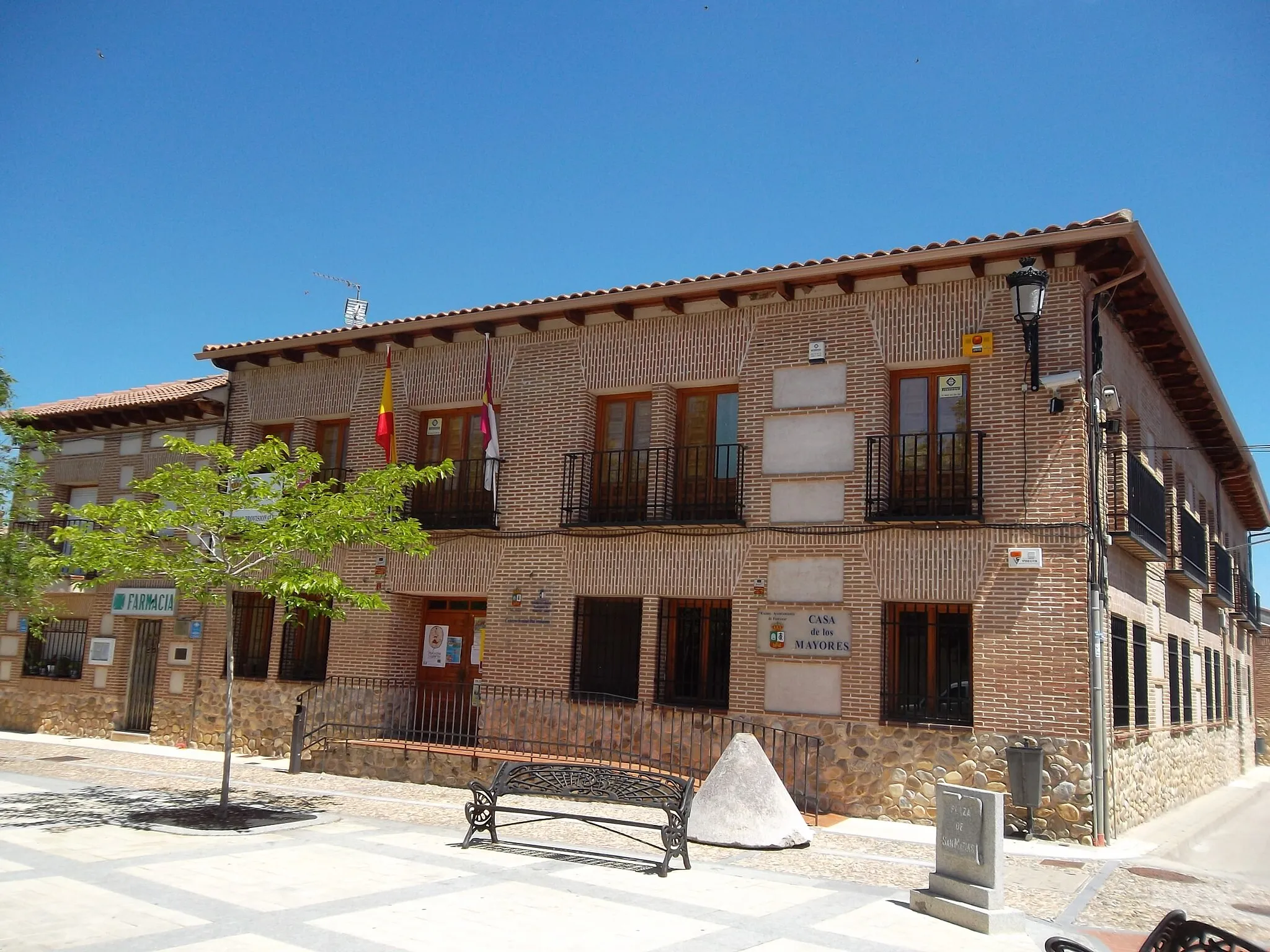 Photo showing: Fontanar-Edificio del Ayuntamiento