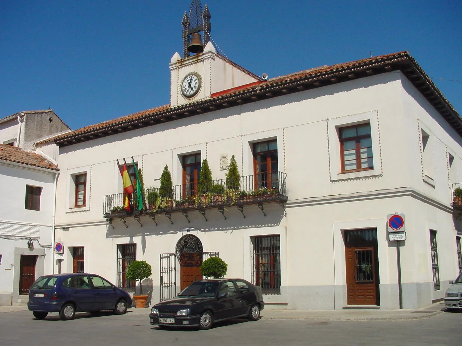 Photo showing: City hall of Villaviciosa de Odón, a suburb of Madrid