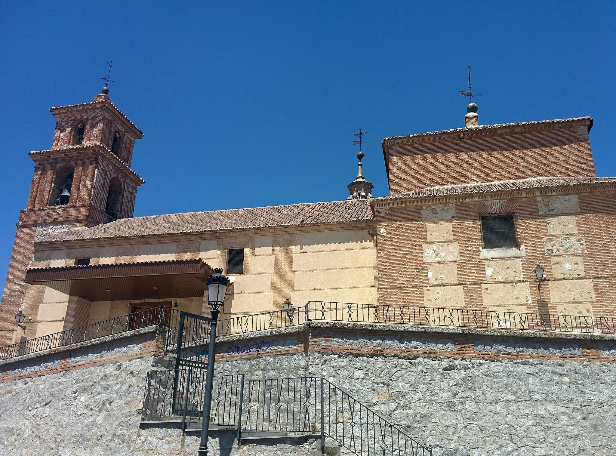 Photo showing: Iglesia de San Juan Bautista, en Yuncos (Toledo, España).