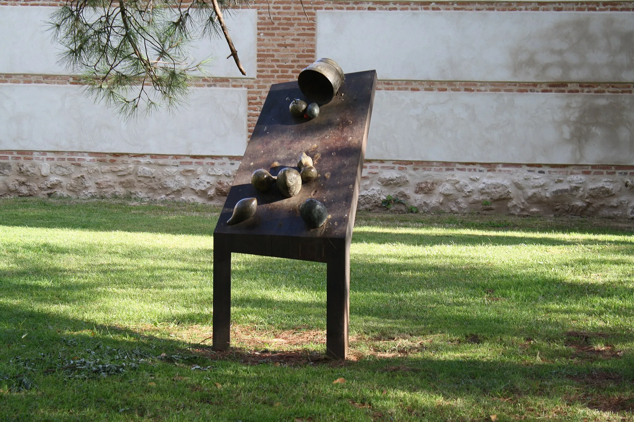 Photo showing: Museo de escultura al aire libre.
Alcalá de Henares.
Comunidad de Madrid.

España