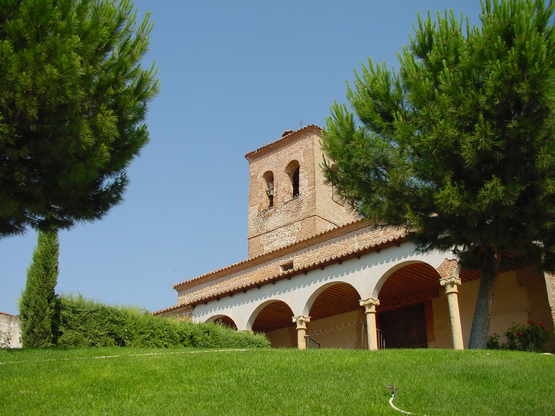 Photo showing: Iglesia en Valdeavero.