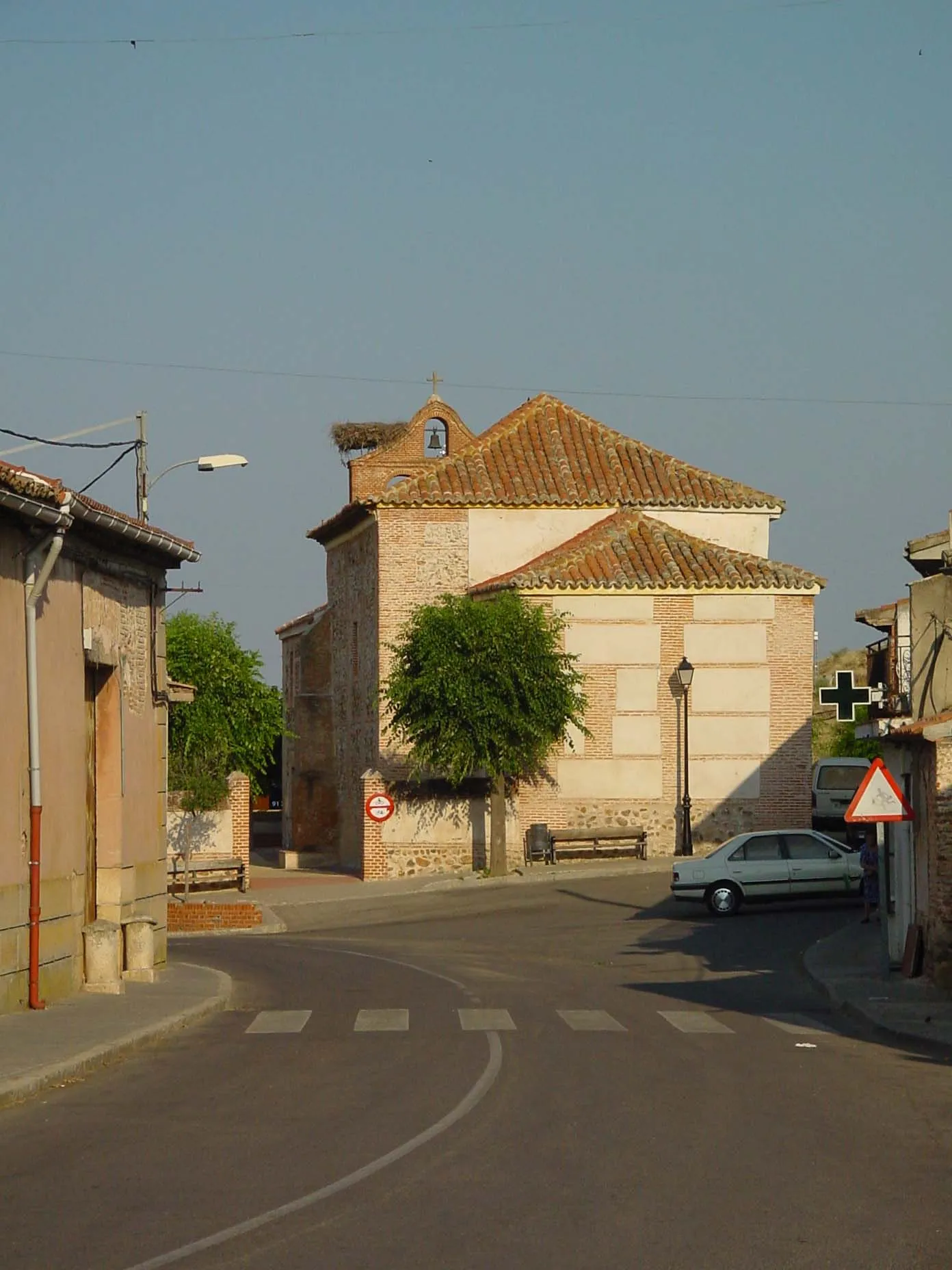 Photo showing: Iglesia en Valdepiélagos.