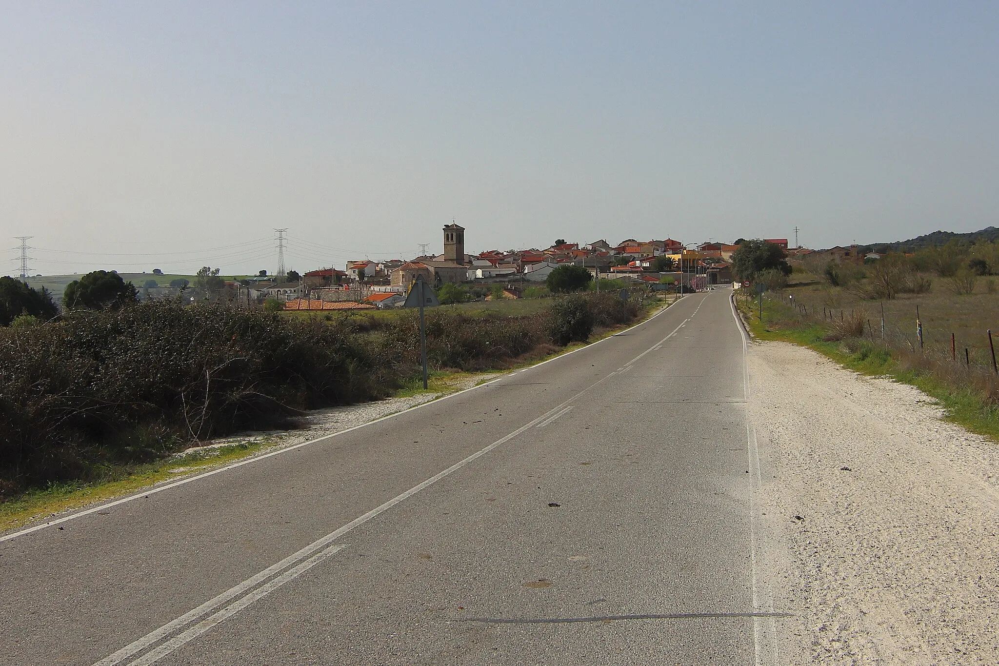 Photo showing: Paredes de Escalona, vista población desde TO-1455, 01