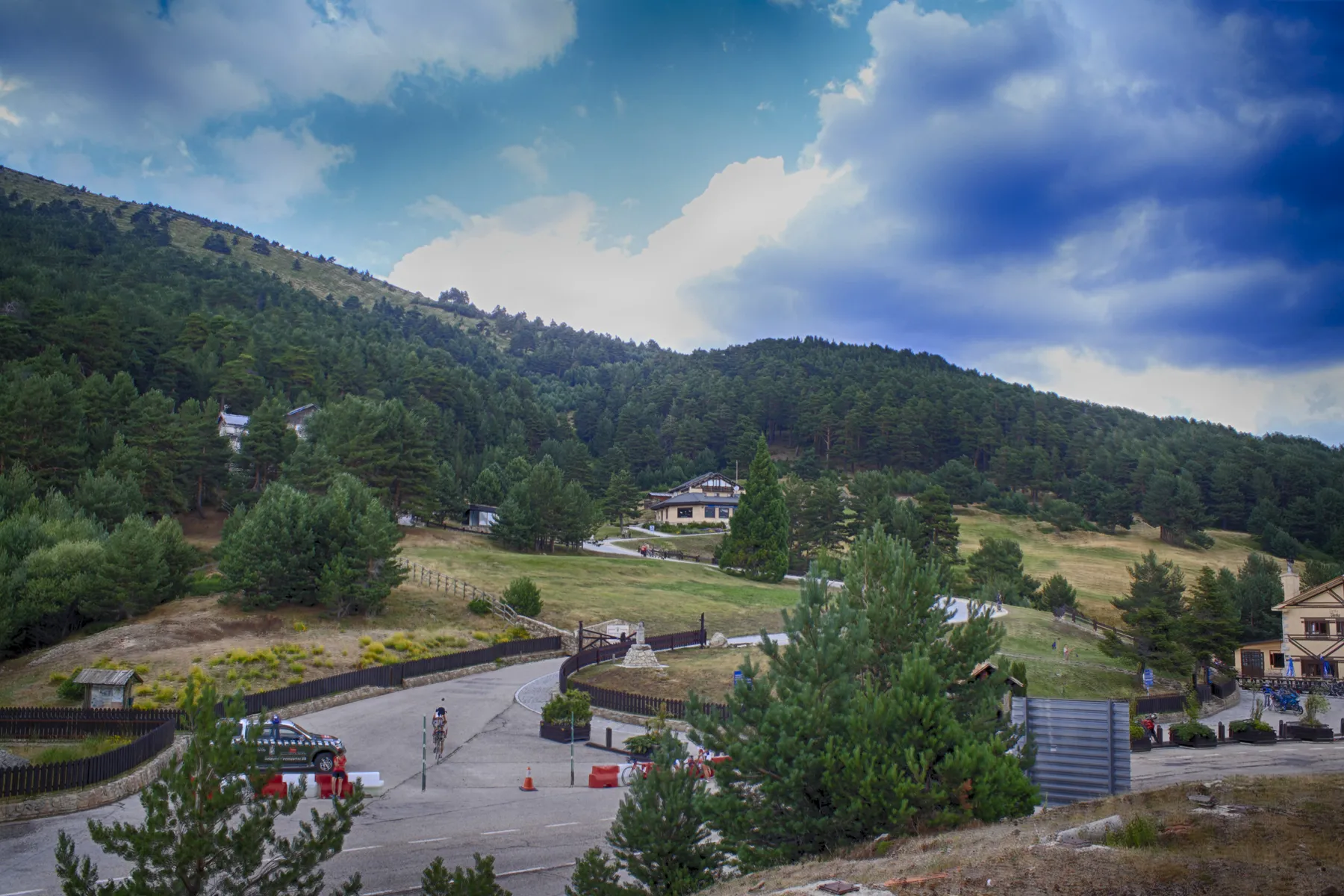 Photo showing: Puerto de Cotos, 1.830 msm
Sierra de Guadarrama 
Entre las provincias de Madrid y Segovia.

España