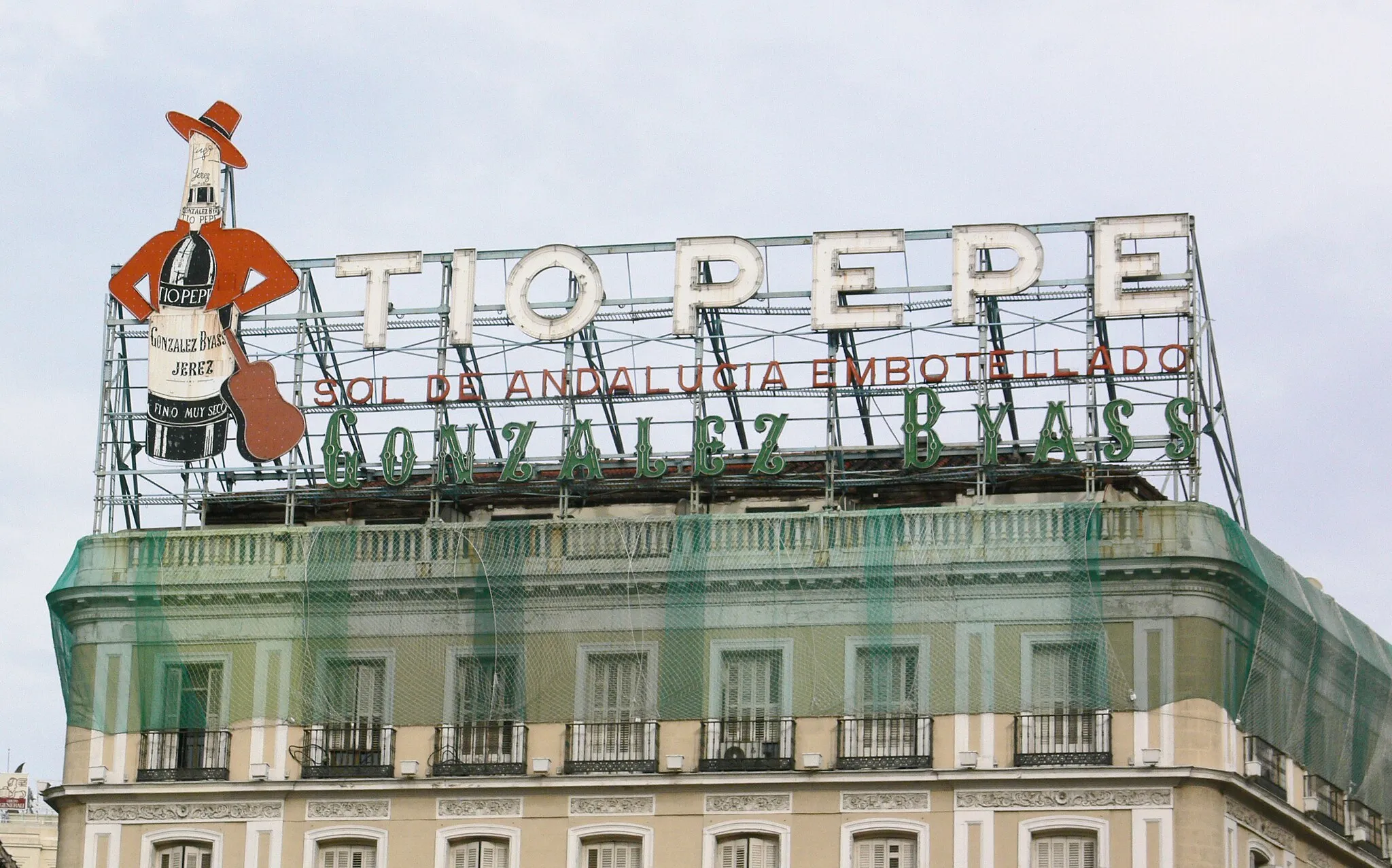 Photo showing: Tío Pepe sign, Madrid