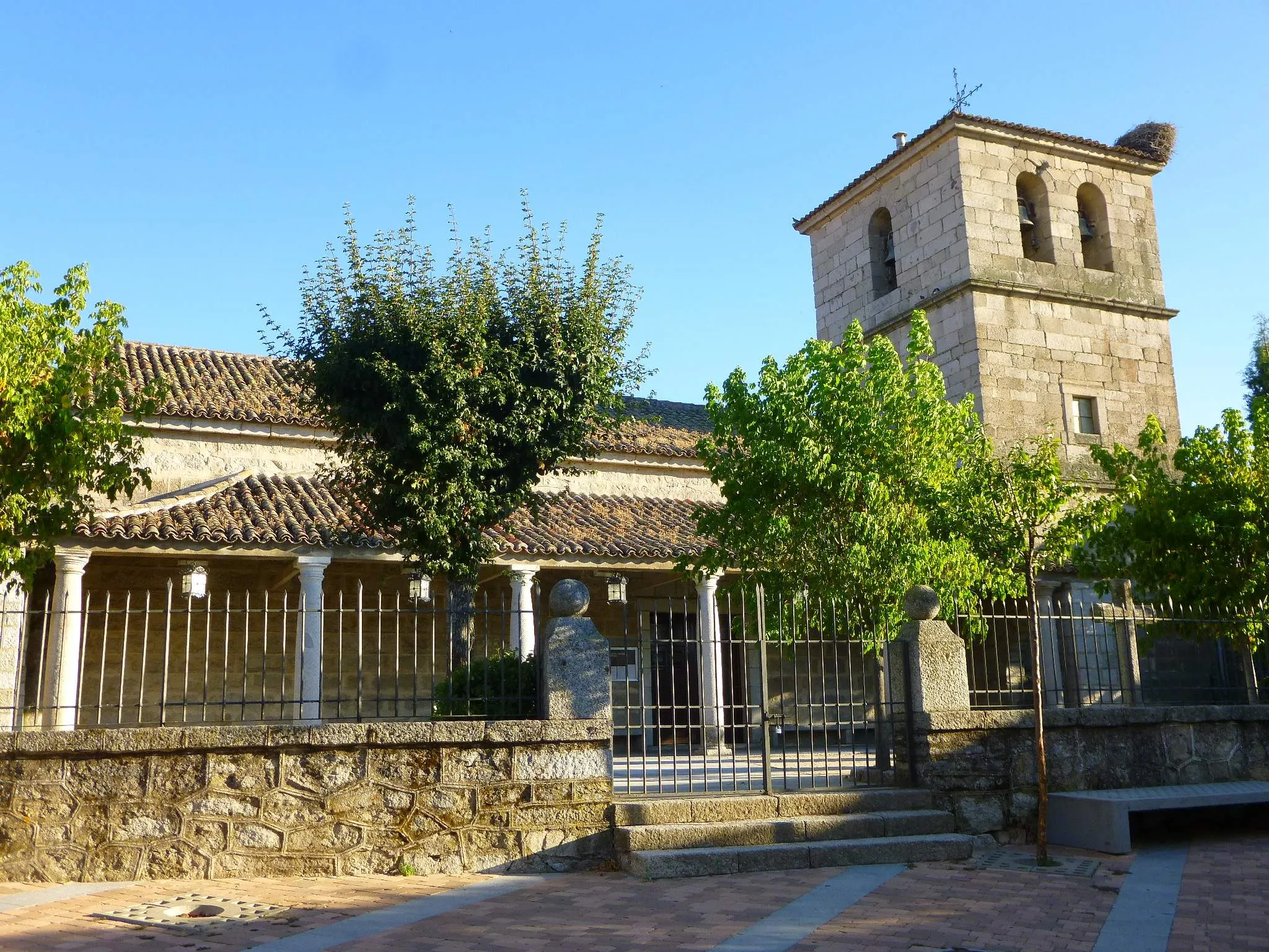 Photo showing: Iglesia de Nuestra Señora del Enebral (Collado Villalba, Madrid)