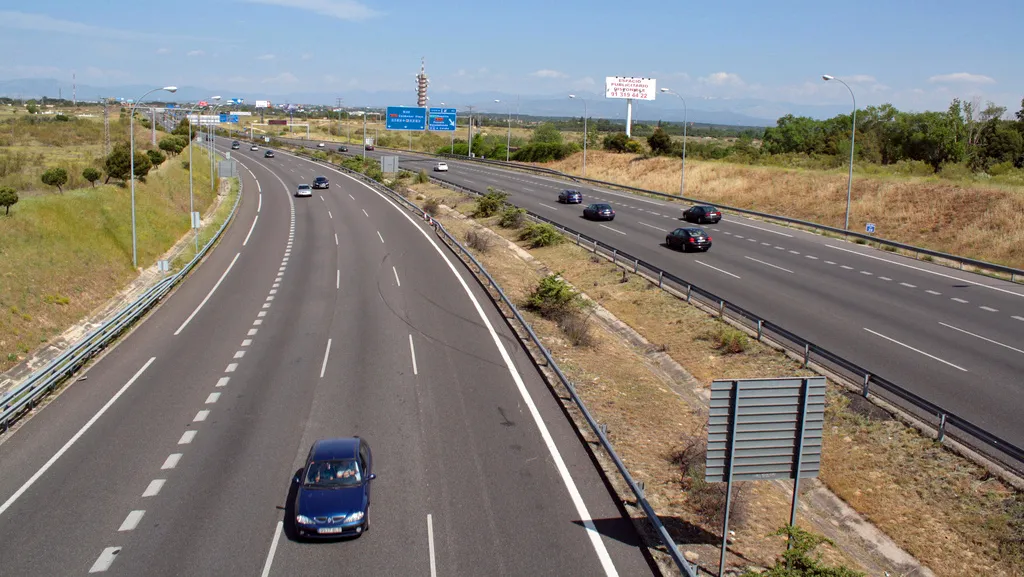 Photo showing: M40 autopista near Madrid