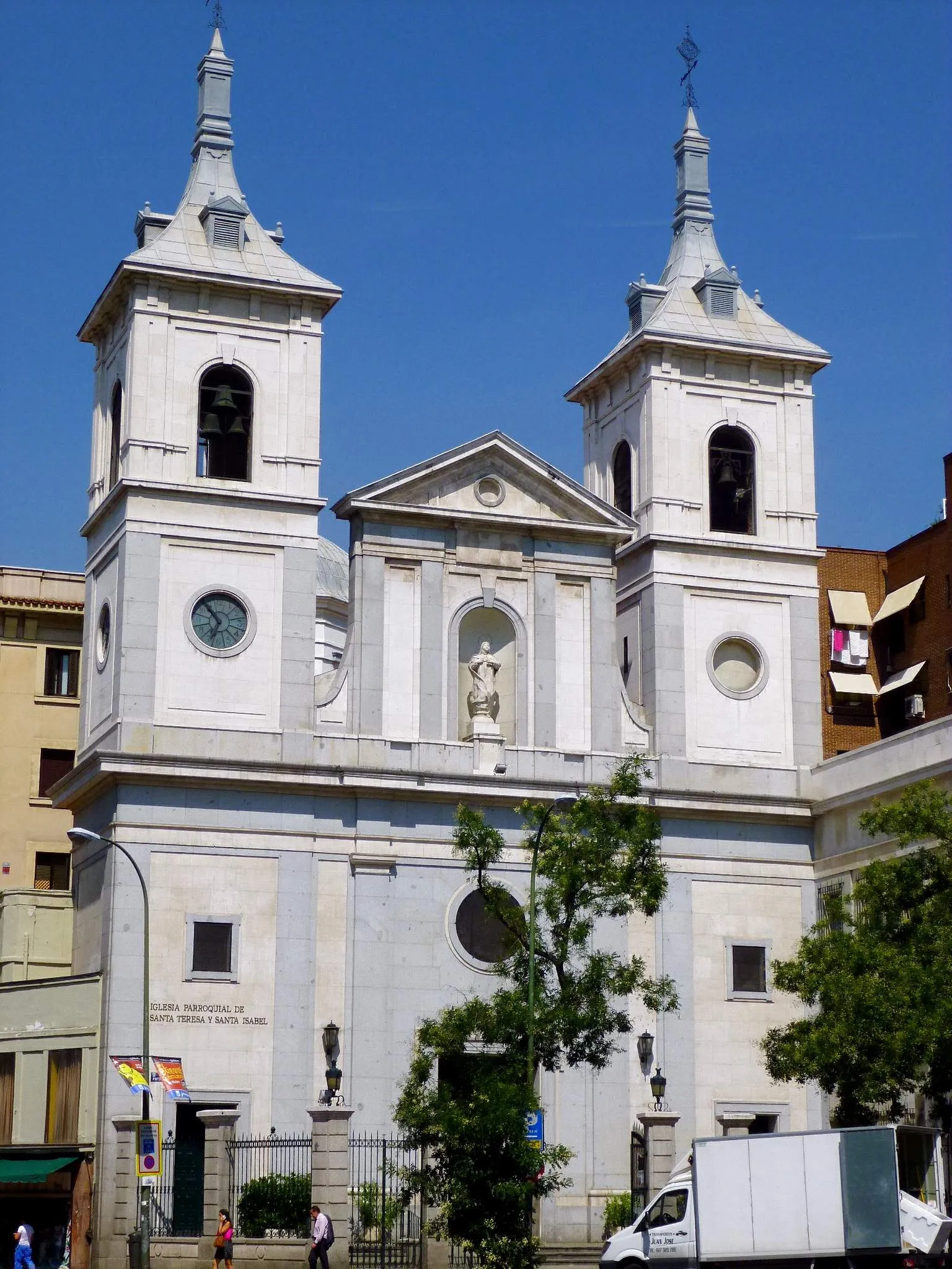 Photo showing: Iglesia de Santa Teresa y Santa Isabel (Madrid)
