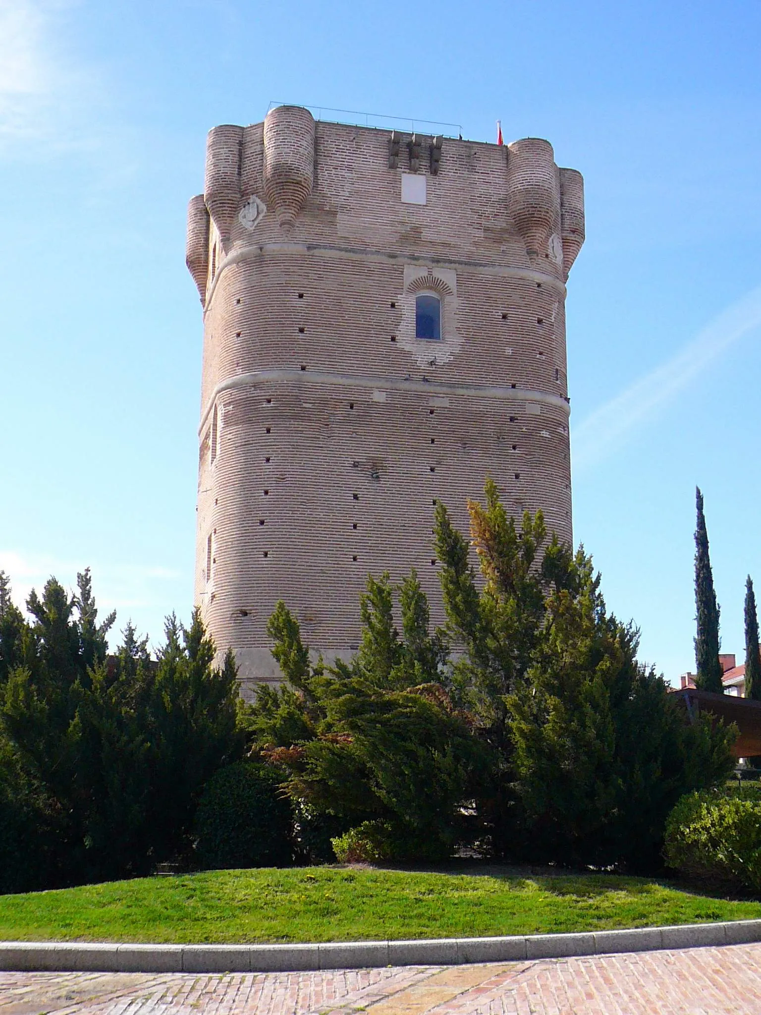 Photo showing: Arroyomolinos, Comunidad de Madrid: Castillo de Gonzalo Chacón (Torre de Arroyomolinos)