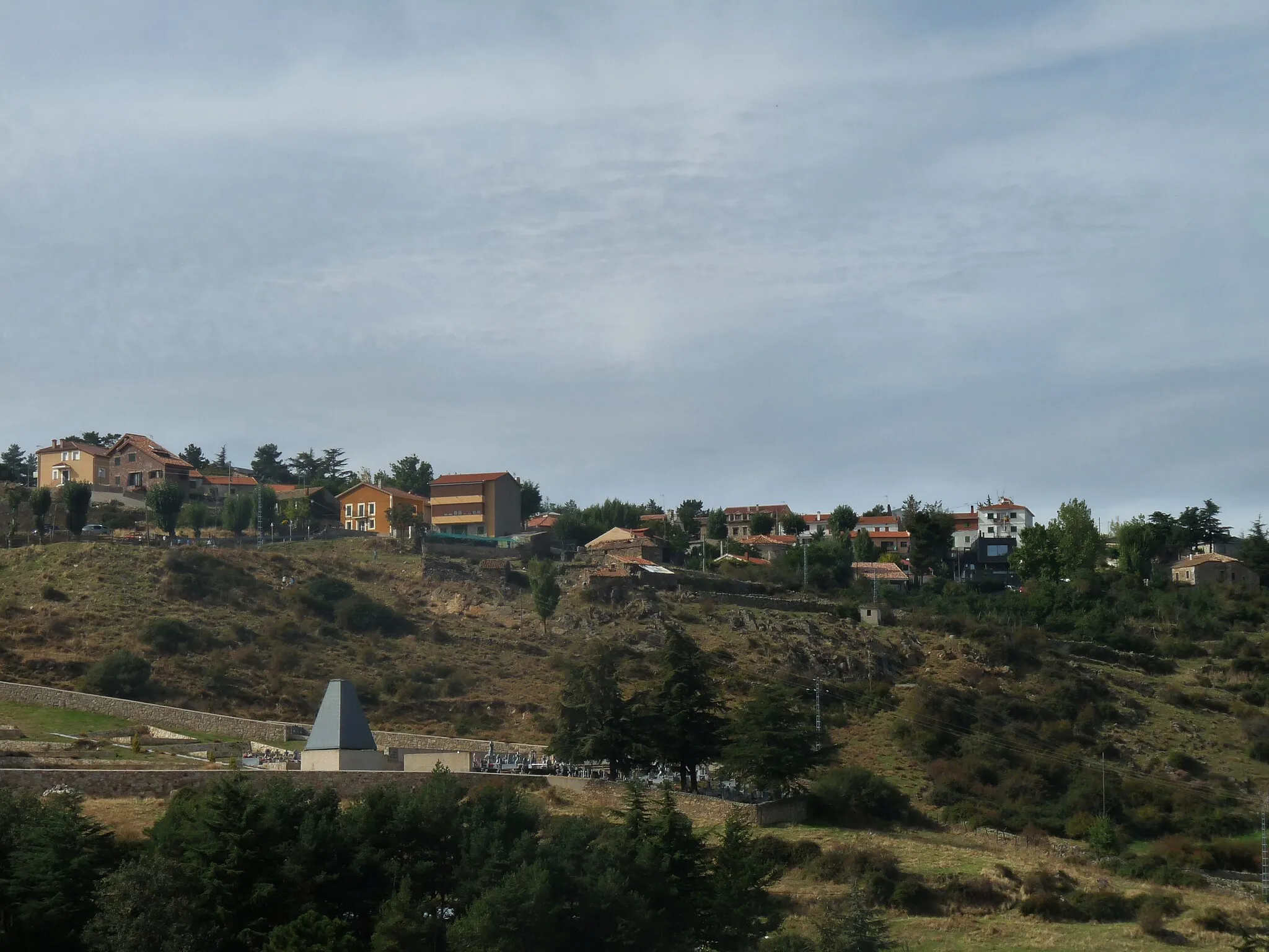 Photo showing: View of Santa María de la Alameda, Community of Madrid