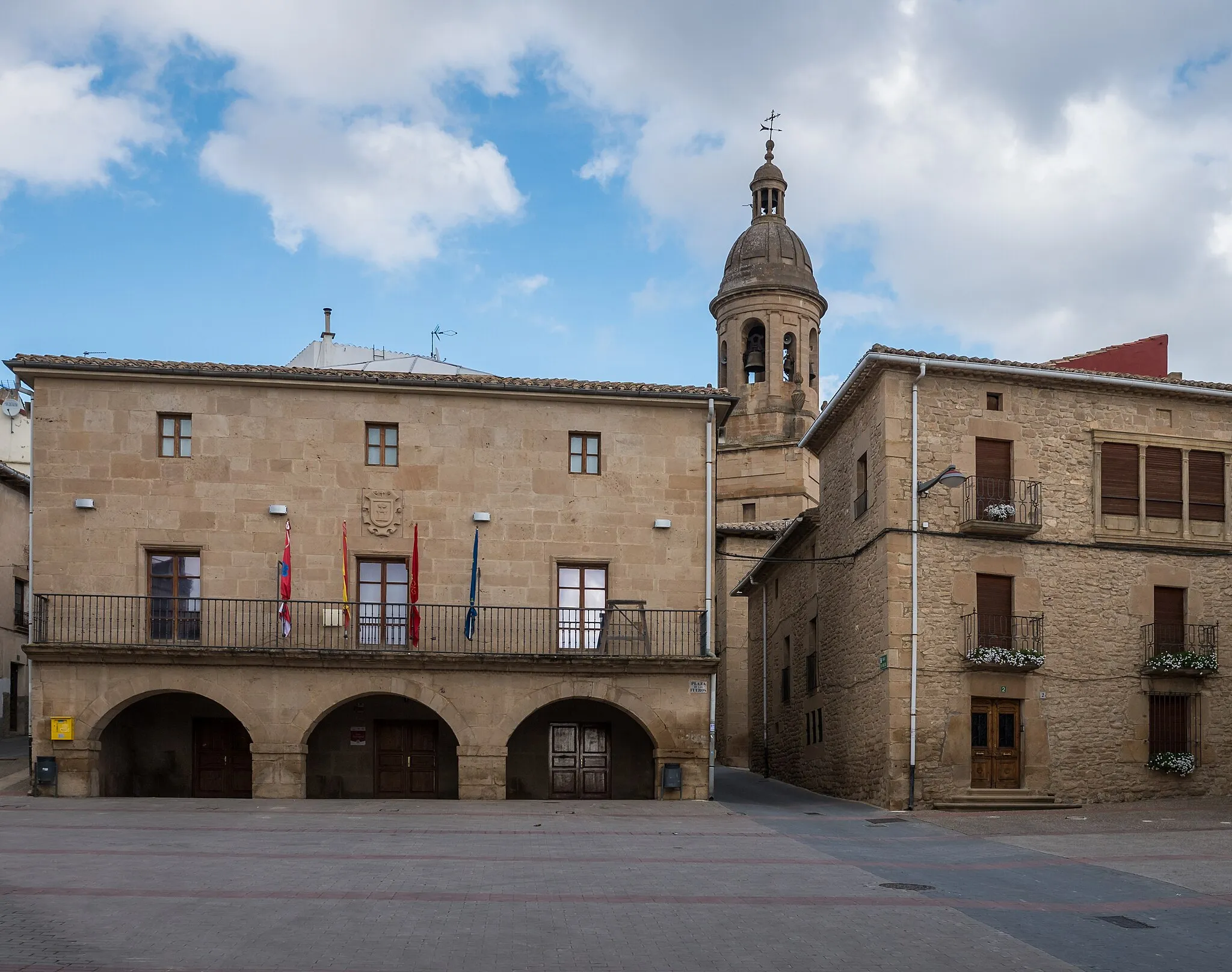 Photo showing: Town hall of Arróniz, Navarre, Spain