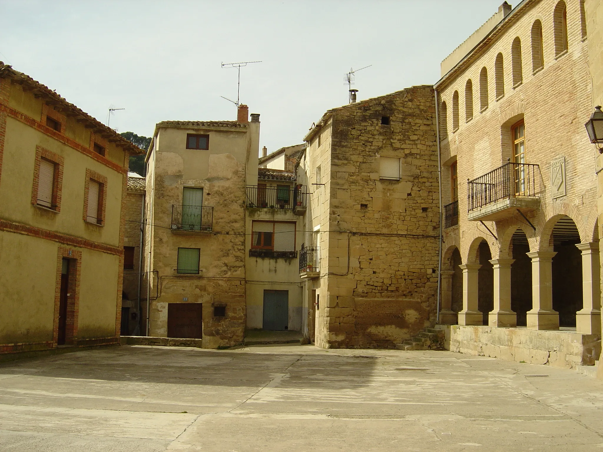 Photo showing: Plaza de Bargota. Navarra. España
Cornava
own work
29.3.2007

--Cornava 09:47, 30 March 2007 (UTC)