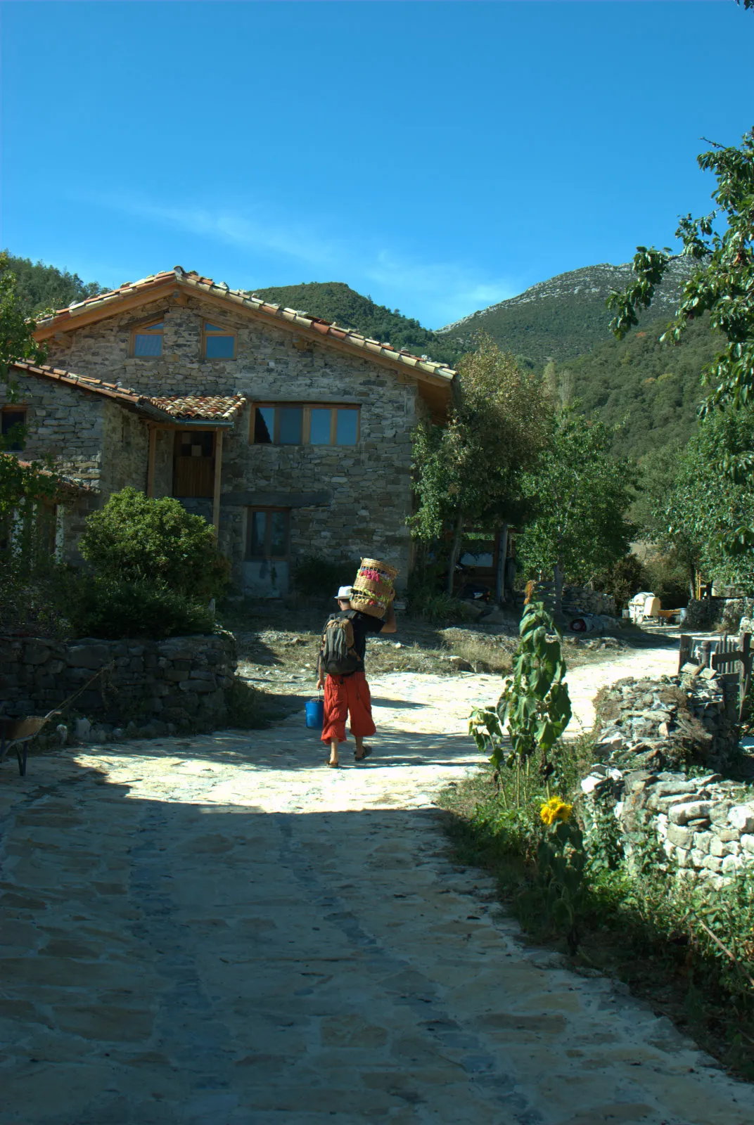 Photo showing: View of Lakabe ecovillage, Navarre.