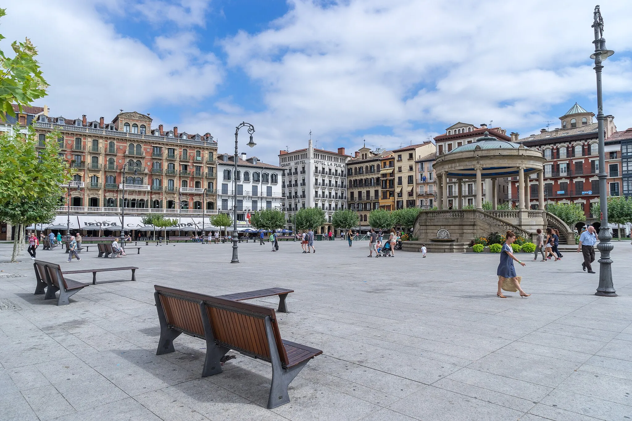 Photo showing: Pampelune - Place de Castille