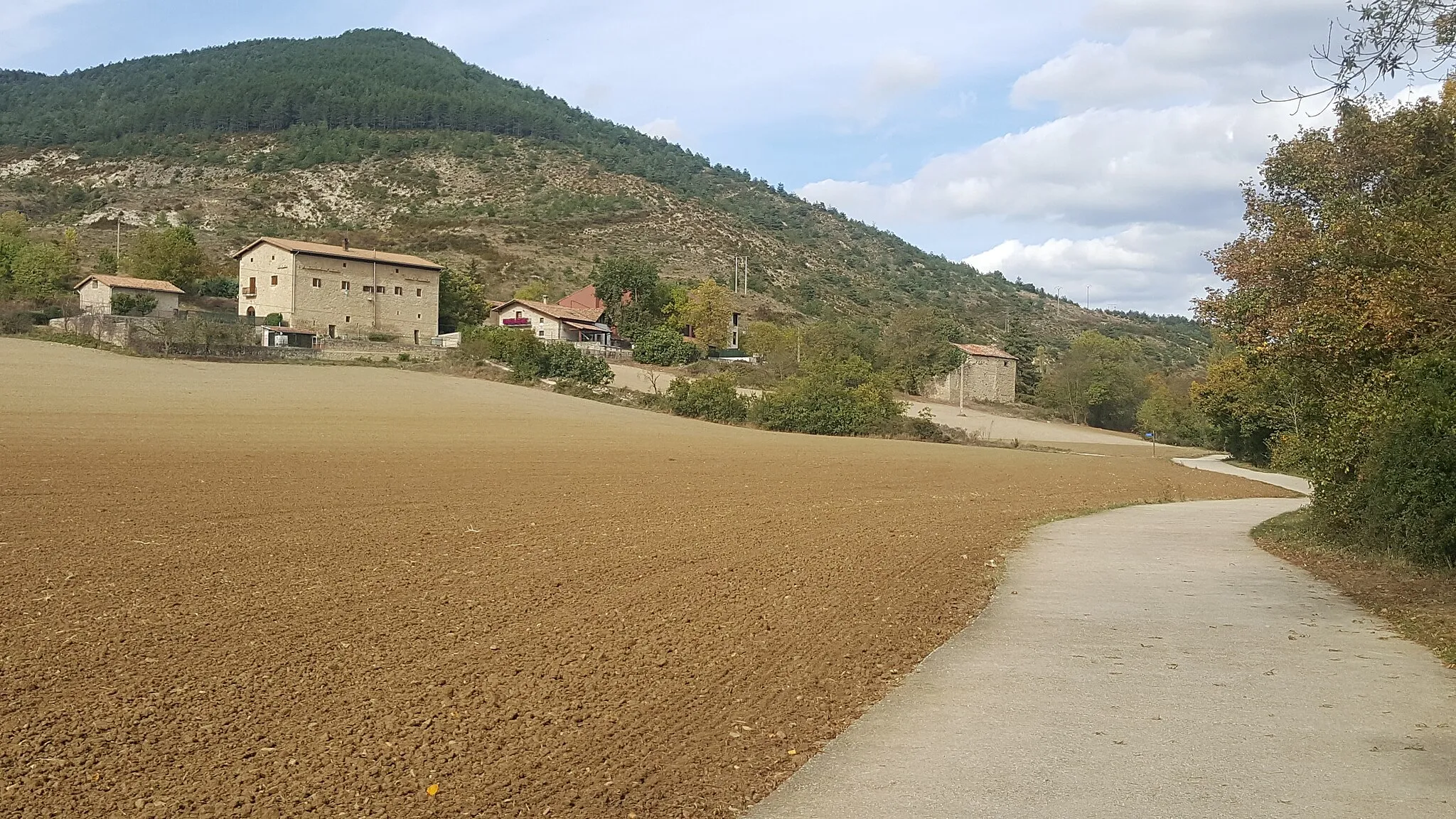 Photo showing: The village of Zabaldika. Esteribar valley. Navarre