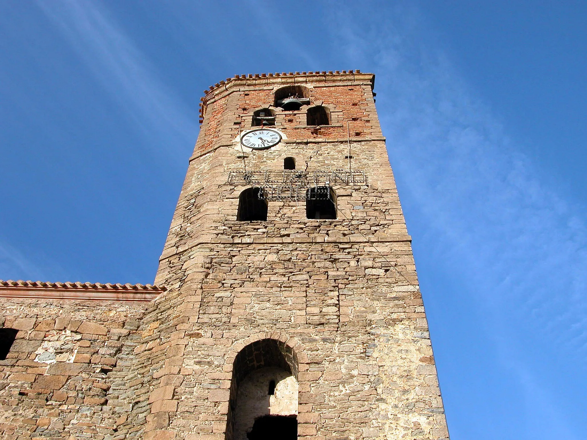 Photo showing: Iglesia de San Pedro en Cornago, La Rioja - España.